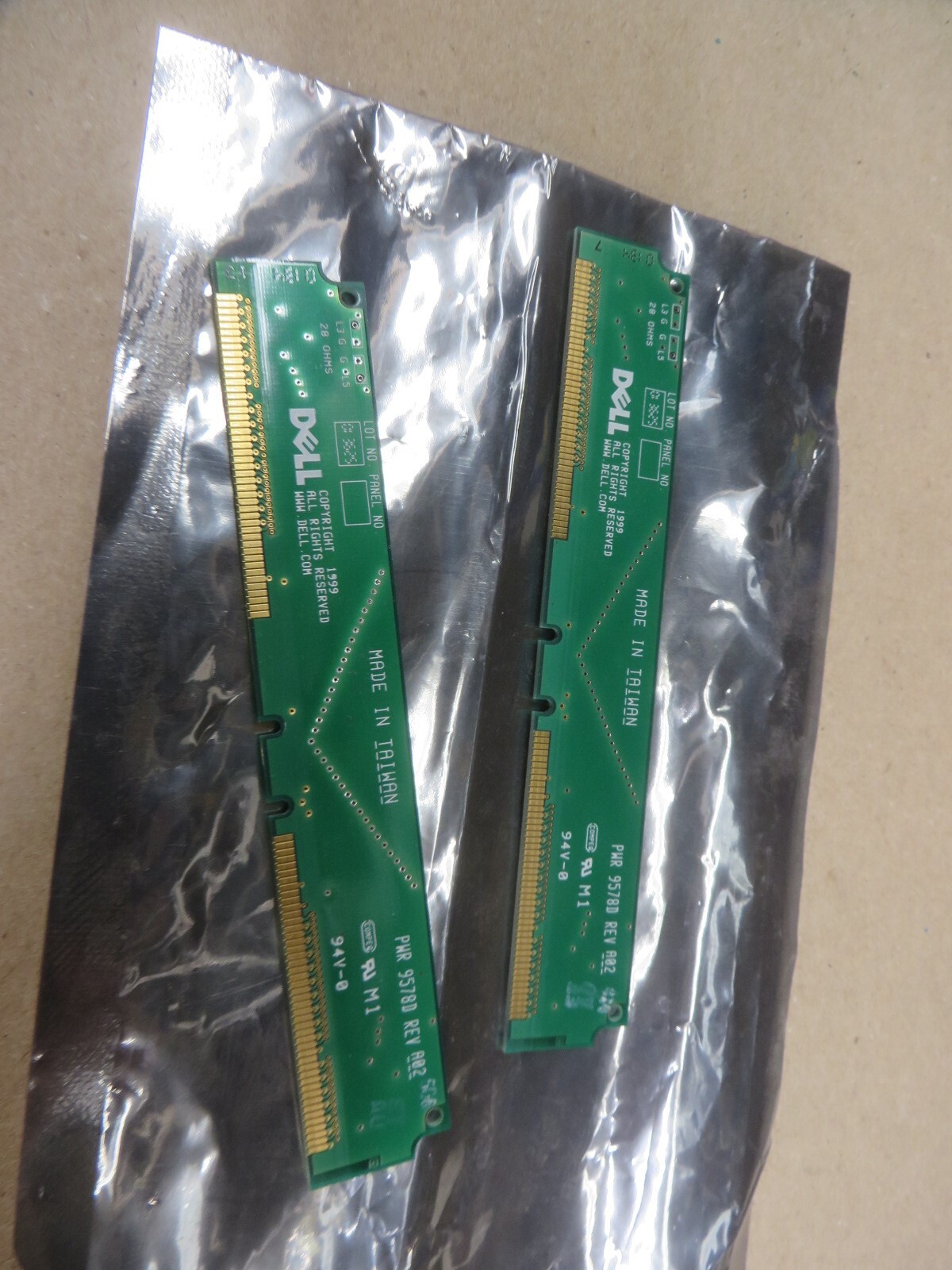 DELL R A M MEMORY 2 # PWR 9578D GROUP OF 2 PIECES