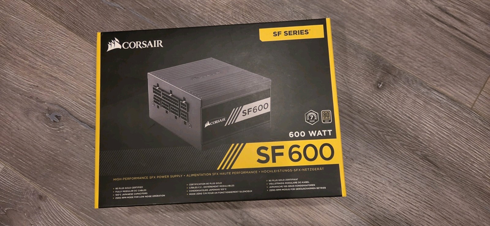 Corsair SF600 SF Series 600W 80+ Gold Modular SFX Power Supply Black