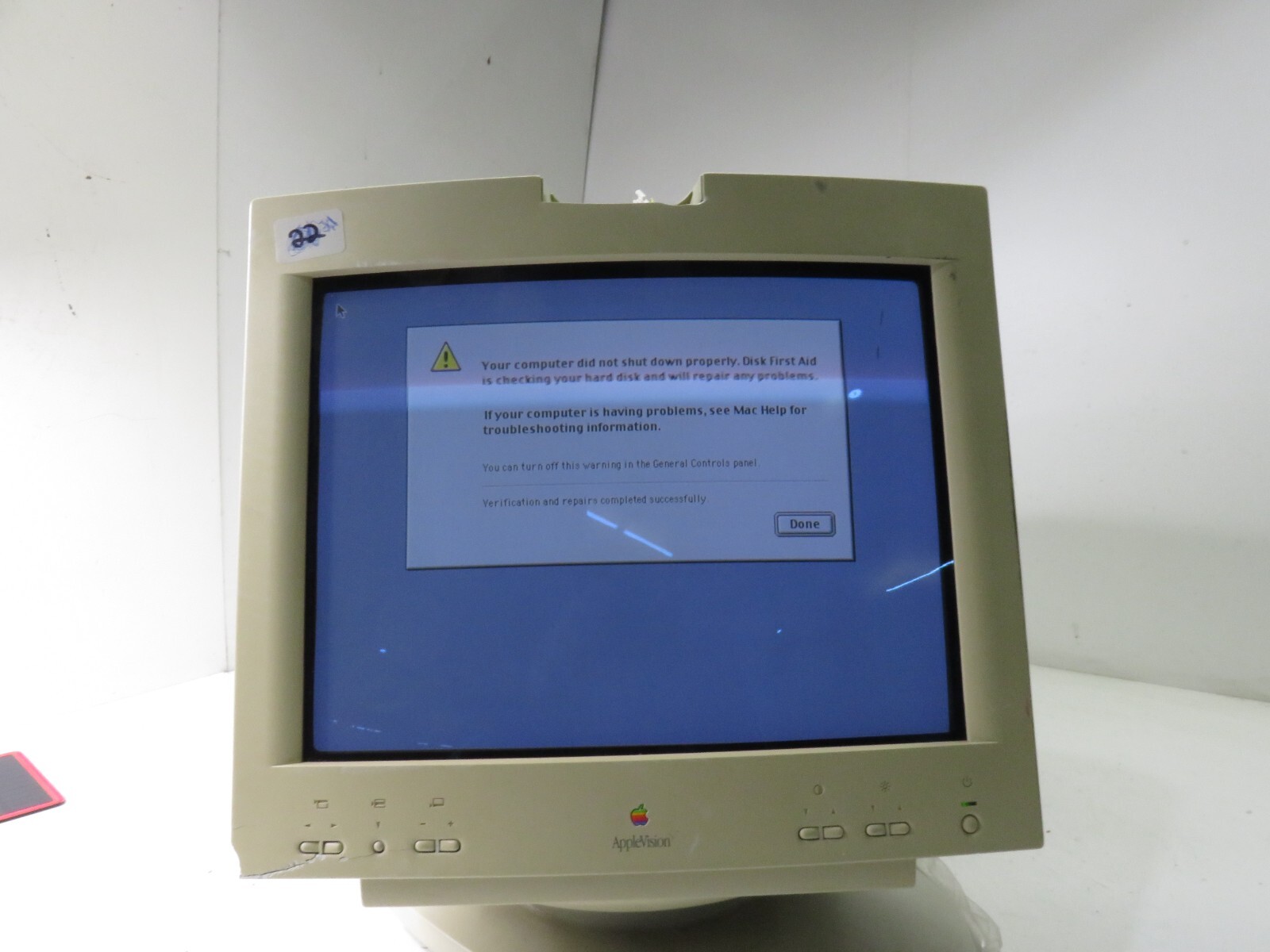 Apple Applevision 1710 M2935 Color Display 17" CRT Monitor