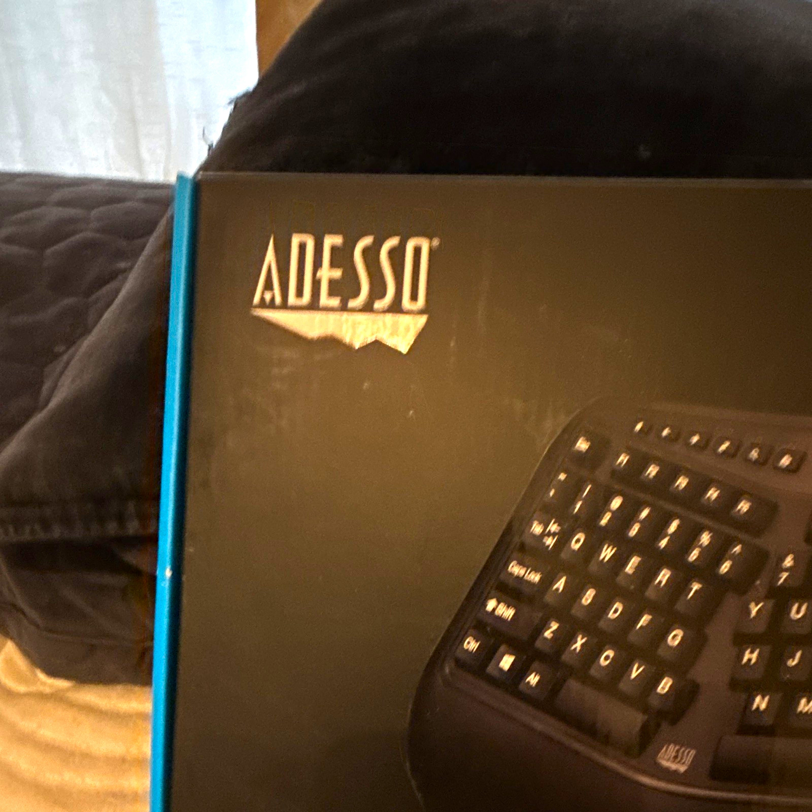 Adesso Ergonomic USB Keyboard, Black, English QWERTY, Palm Rest, Multimedia