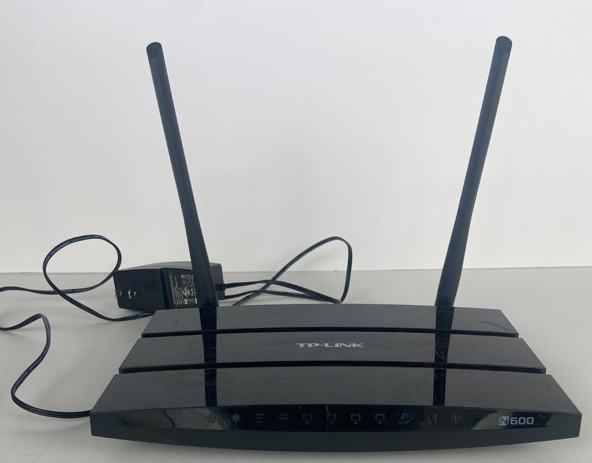 TP-Link N600 Wireless Dual Band Router Model TL-WDR3500 version 1.3