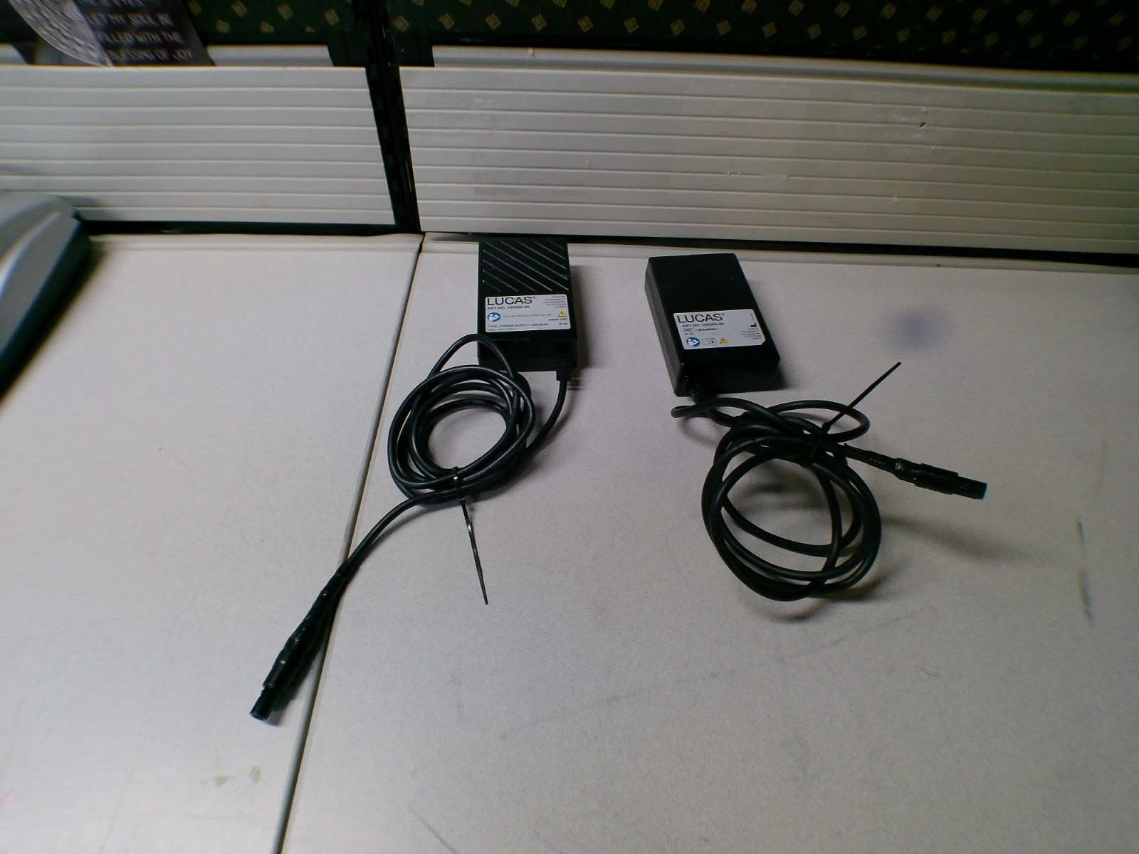 lot 2pc LUCAS 100780-00 Power Supply 24V 4.2A