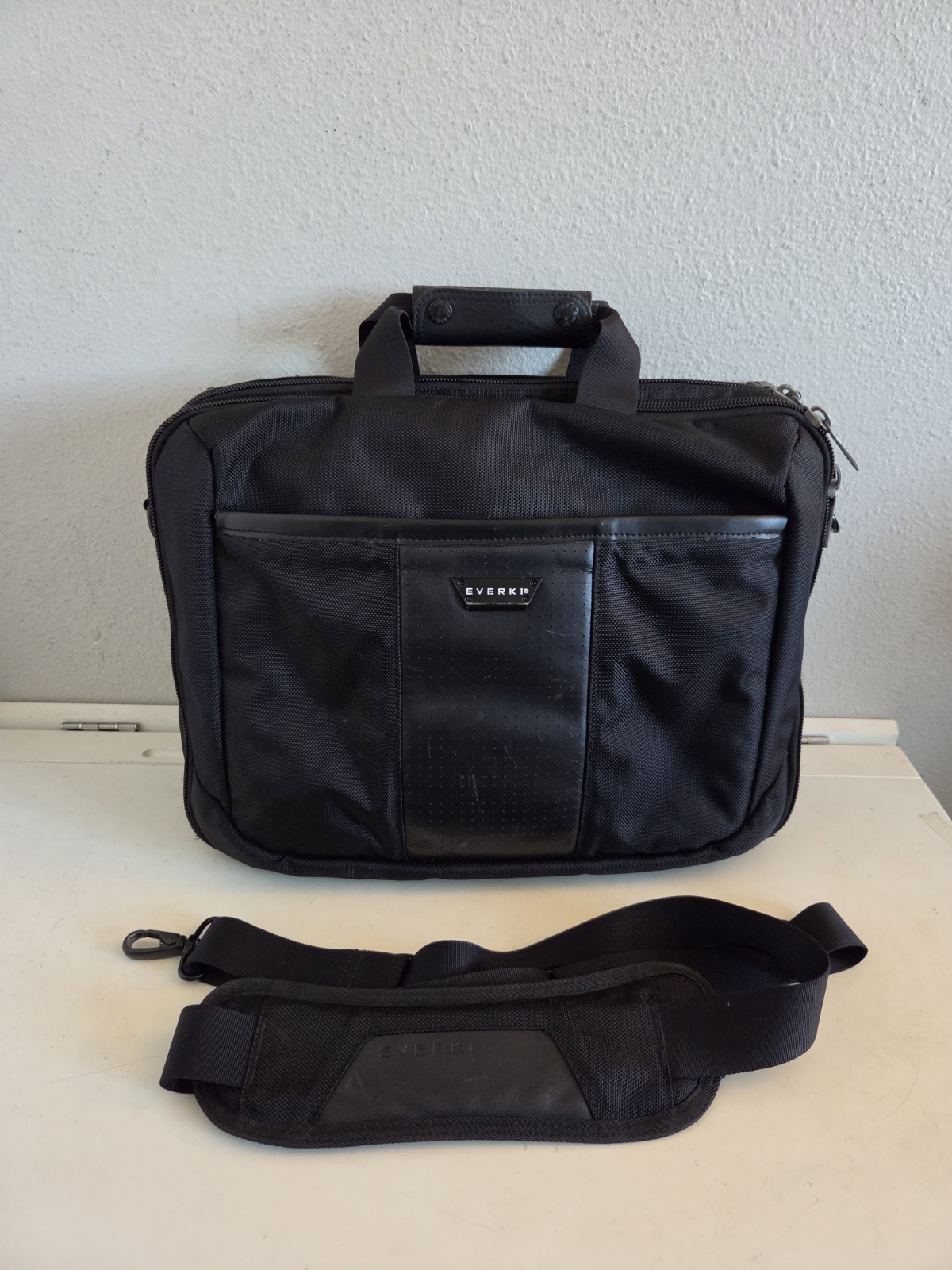 Everki Versa Premium Laptop Briefcase Bag