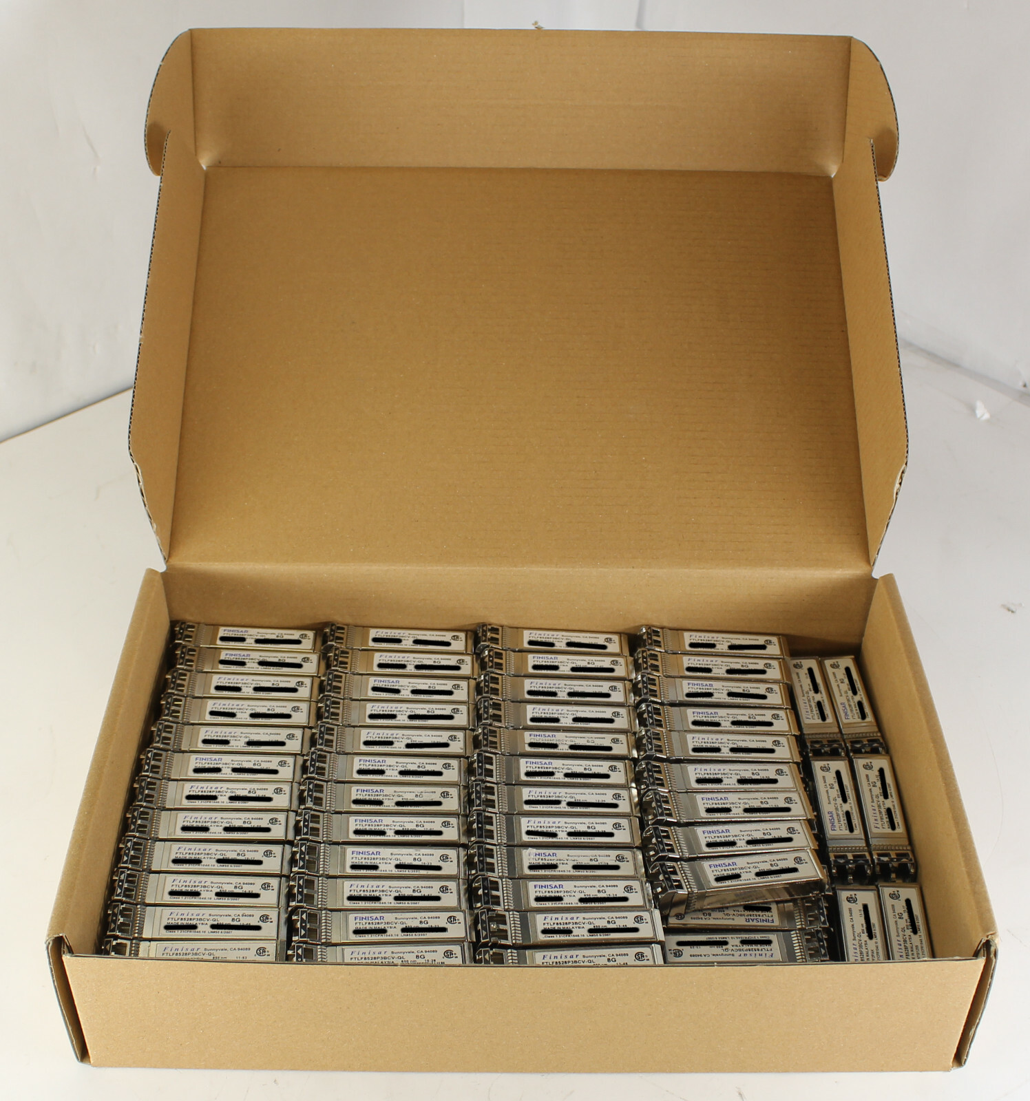 Lot of 161 Finisar FTLF8528P3BCV-QL Class 1 850nm 8Gb SFP Transceiver Module