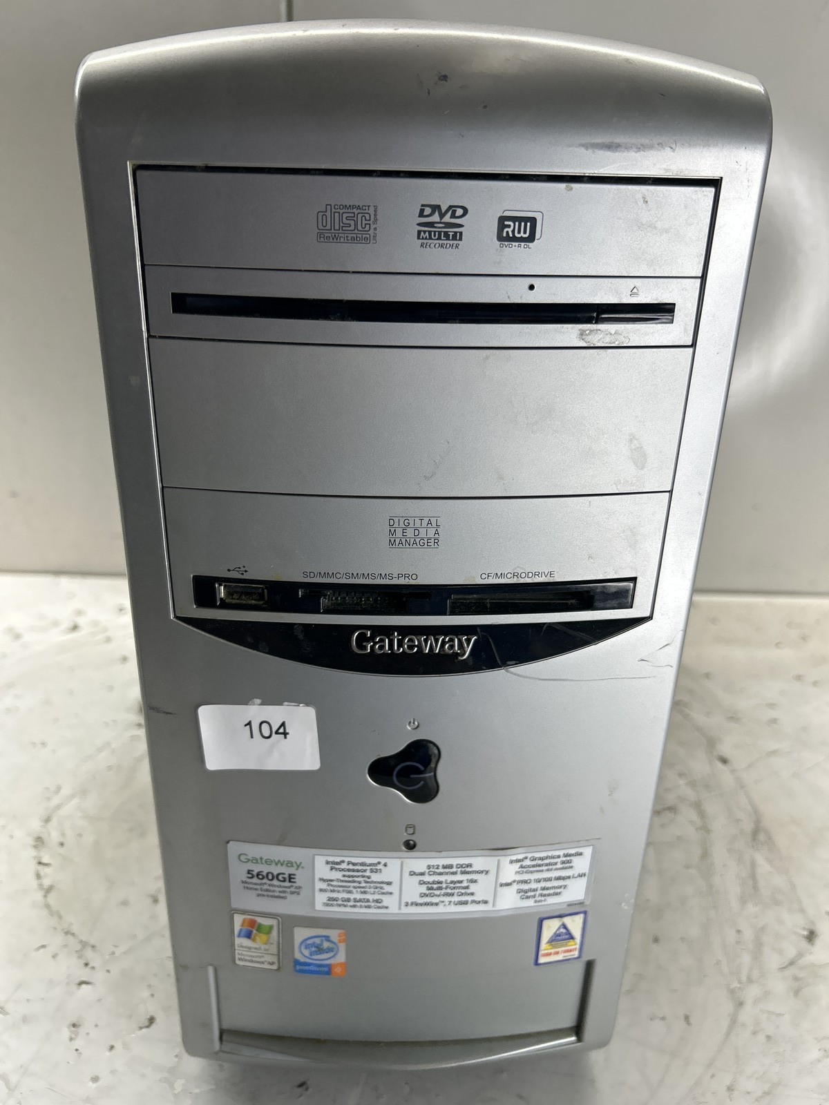 Gateway 560GE Intel Pentium 4 3.00GHz 1GB NO HDD