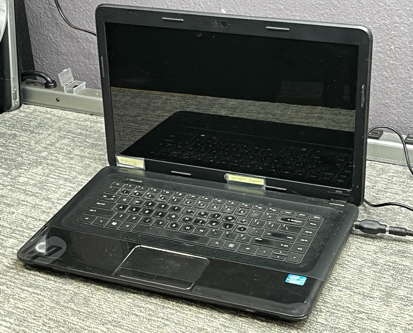 HP 2000-2B22DX Laptop Missing Battery PARTS/REPAIR 43797