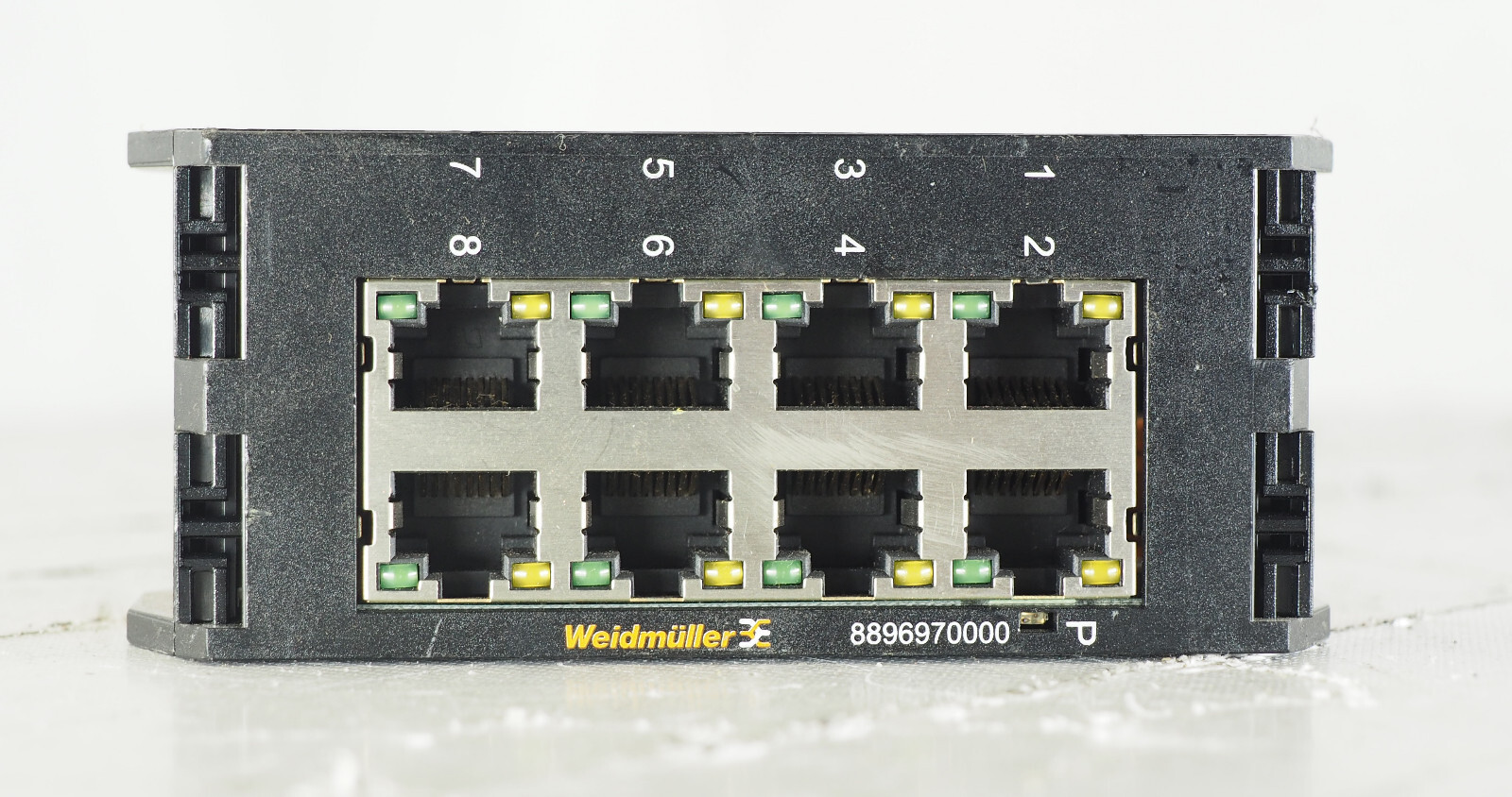 Weidmuller IE-SW8-WAVE Industrial  Mount 8 Port Ethernet Switch