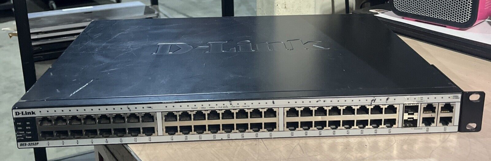 D-LINK 48-PORTS EXTERNAL SWITCH MANAGED DES-3252P