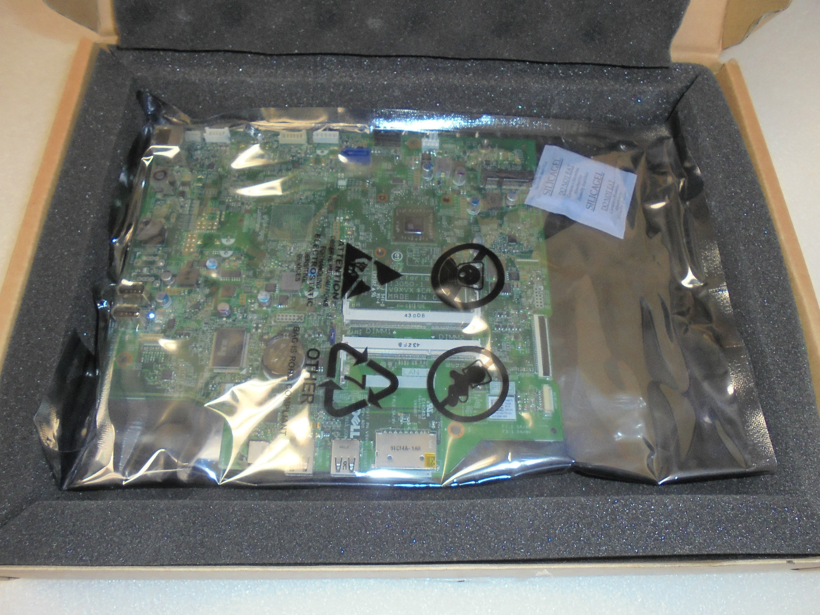 NEW GENUINE DELL Inspiron 20 3045 All In One System Motherboard DK46J