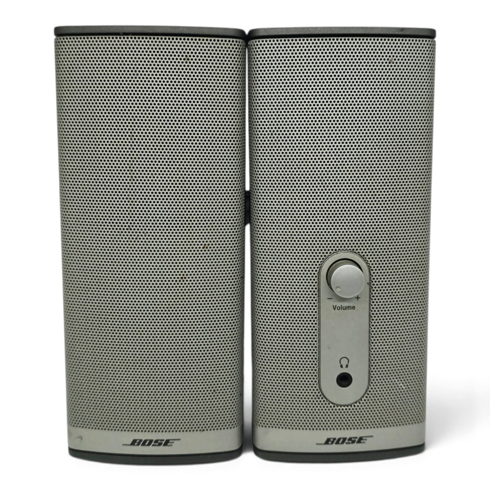 Bose Companion 2 Series II Multimedia Speaker System PC Desktop Silver Pair