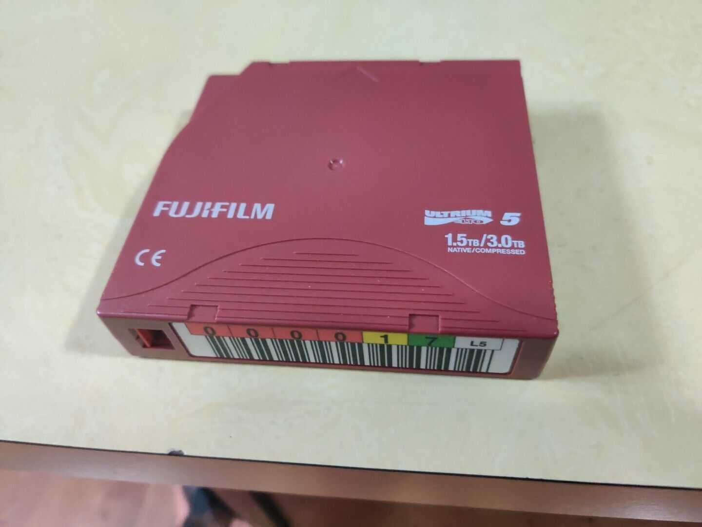 Fujifilm 16008030 Lto Ultrium 5 Red 1.5/3.0TB Compressed Data Cartridge Tape