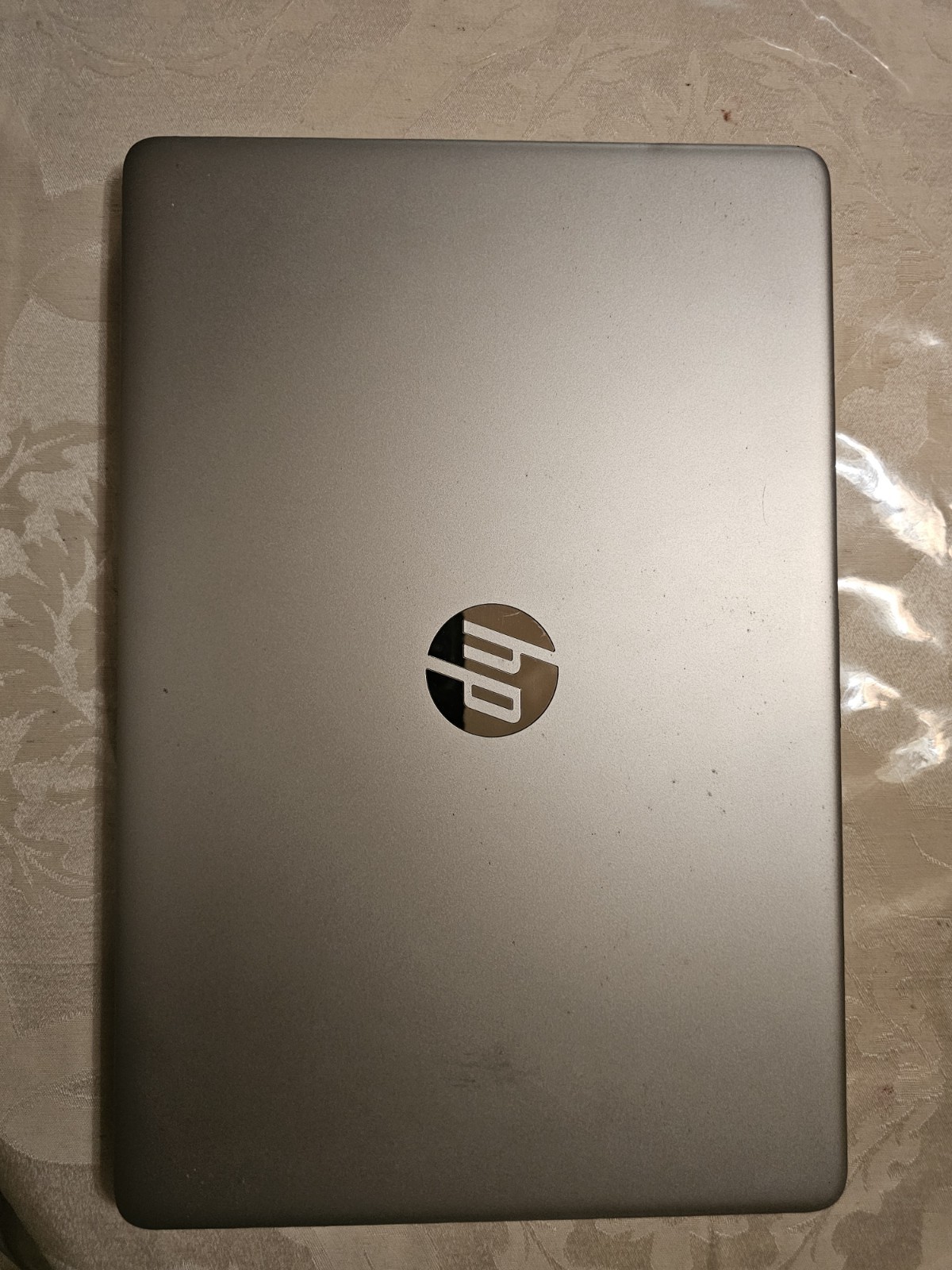 Used HP 15-dy2035nr (Great Condition)