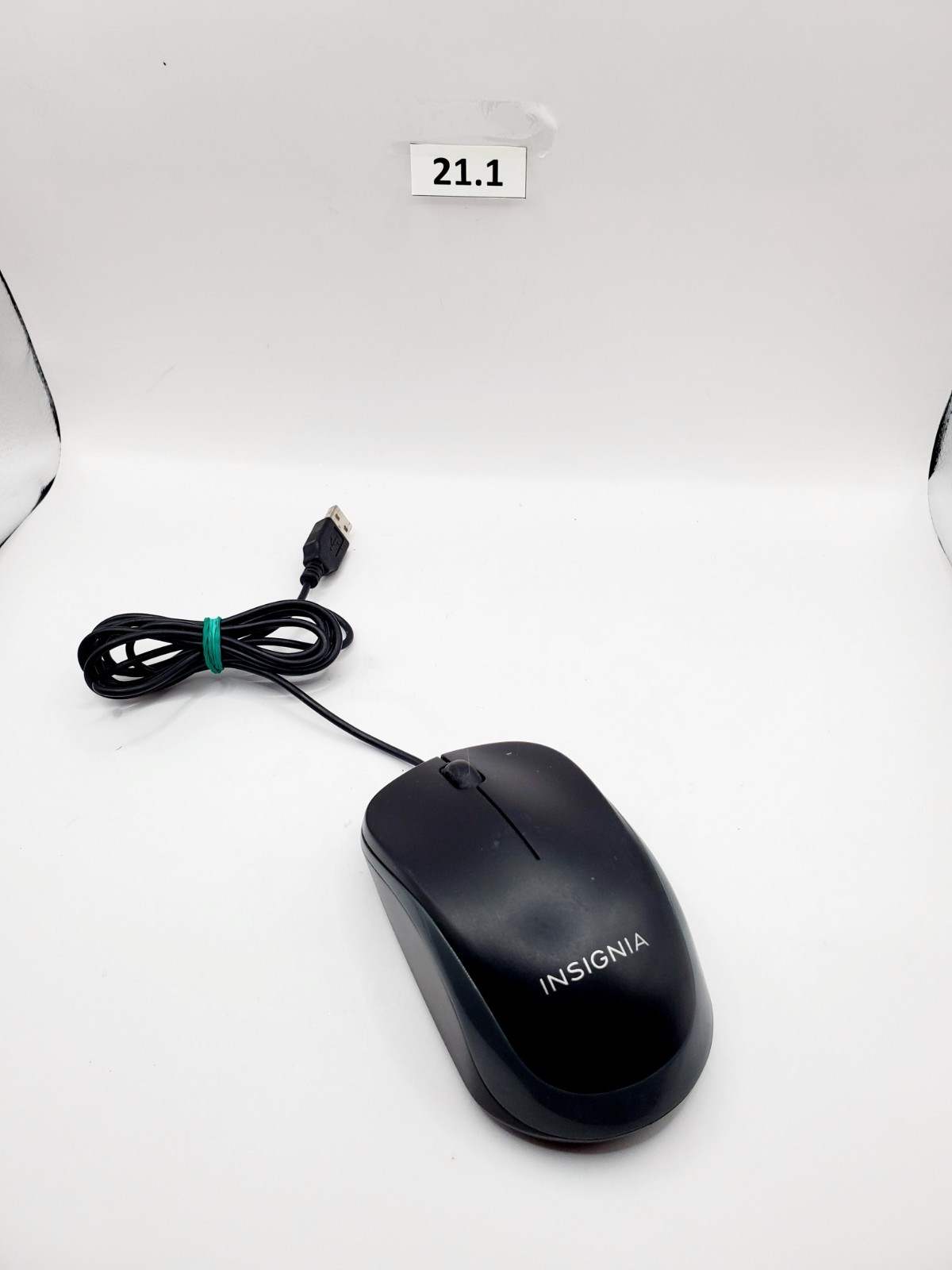 Mouse - Insignia, Wired Black USB Plug In - Tested And Working