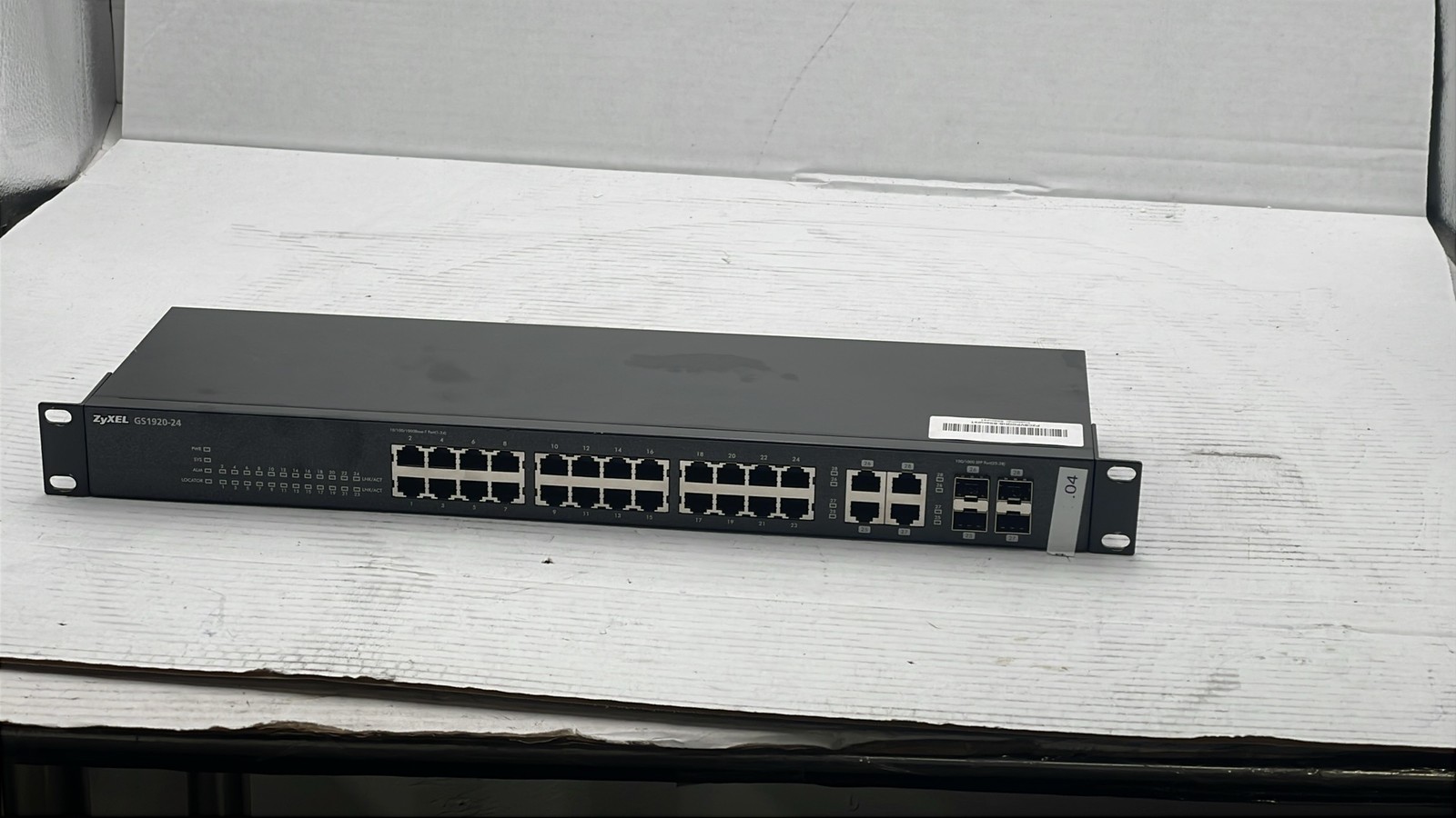 Zyxel GS1920-24 24 Port Gigabit Smart Managed Ethernet Switch SFP GS1920-24-US