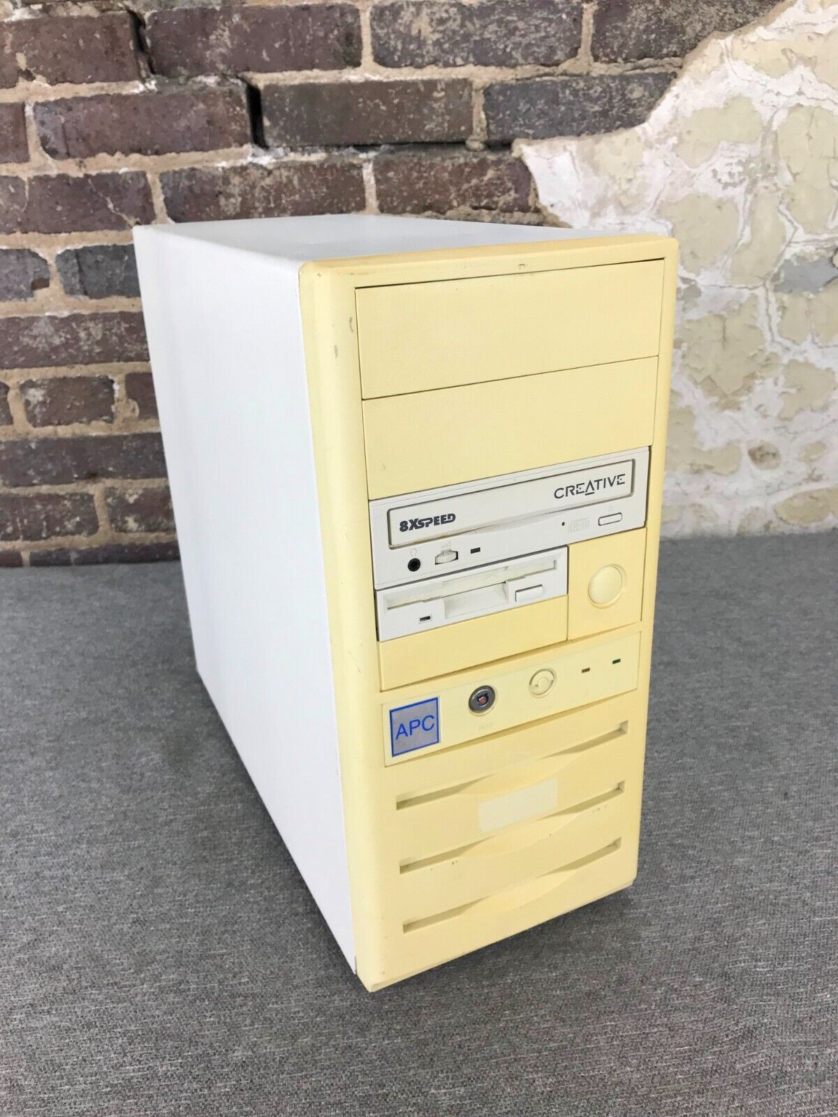 Vintage Custom Beige/White AT PC Computer w/Motherboard/Drives/HDD