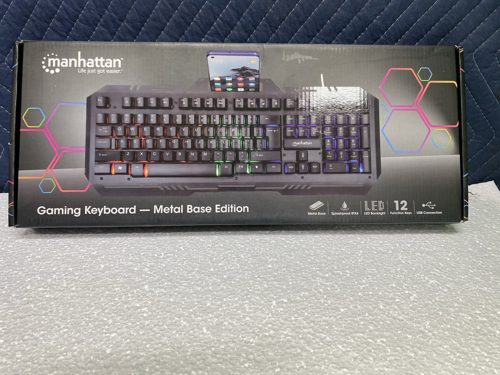 Manhattan RGB LED USB Gaming Keyboard Full Size Rainbow Backlit PC 180603