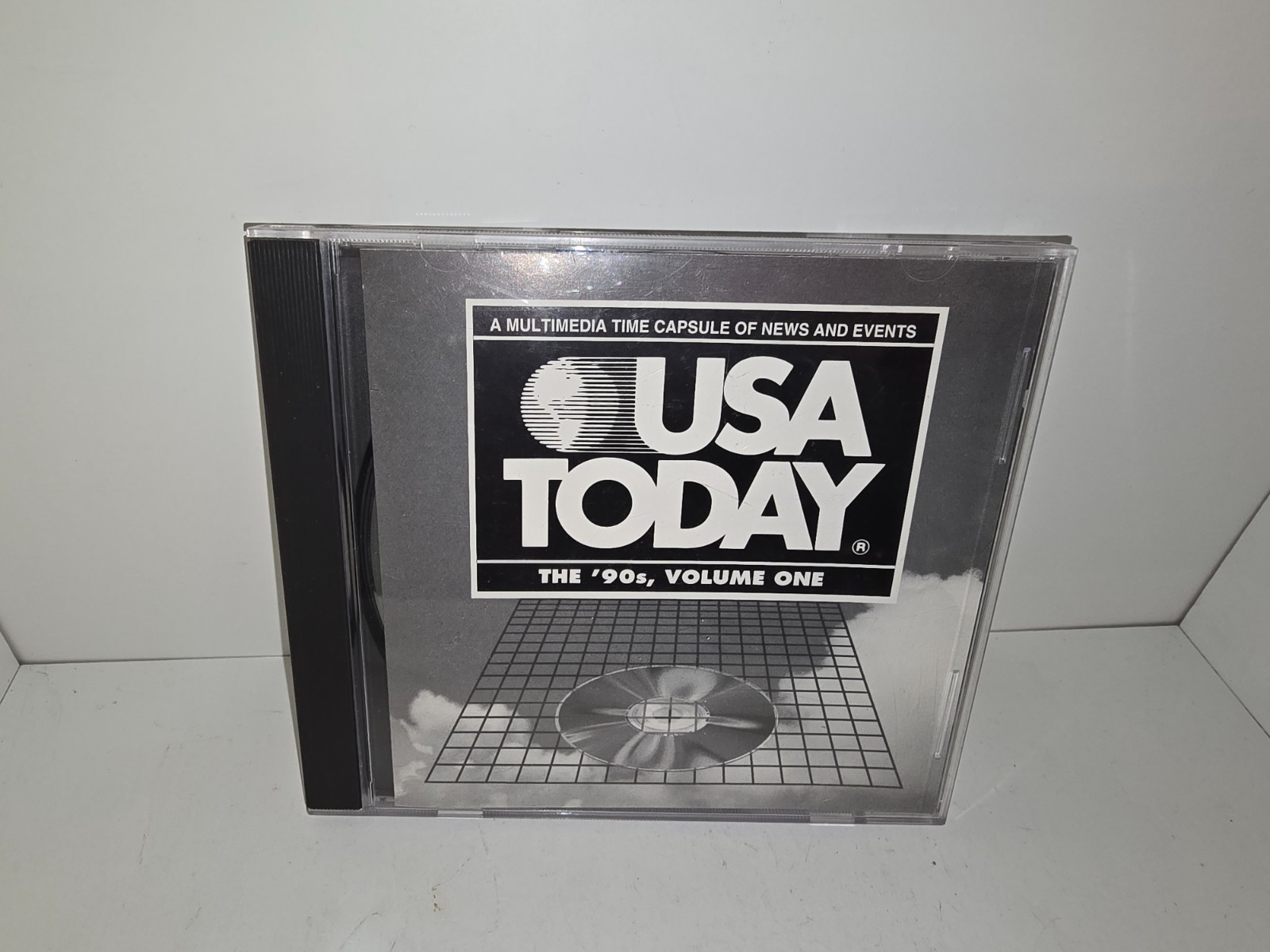 USA Today Multimedia Time Capsule The 90's Volume 1 CD ROM