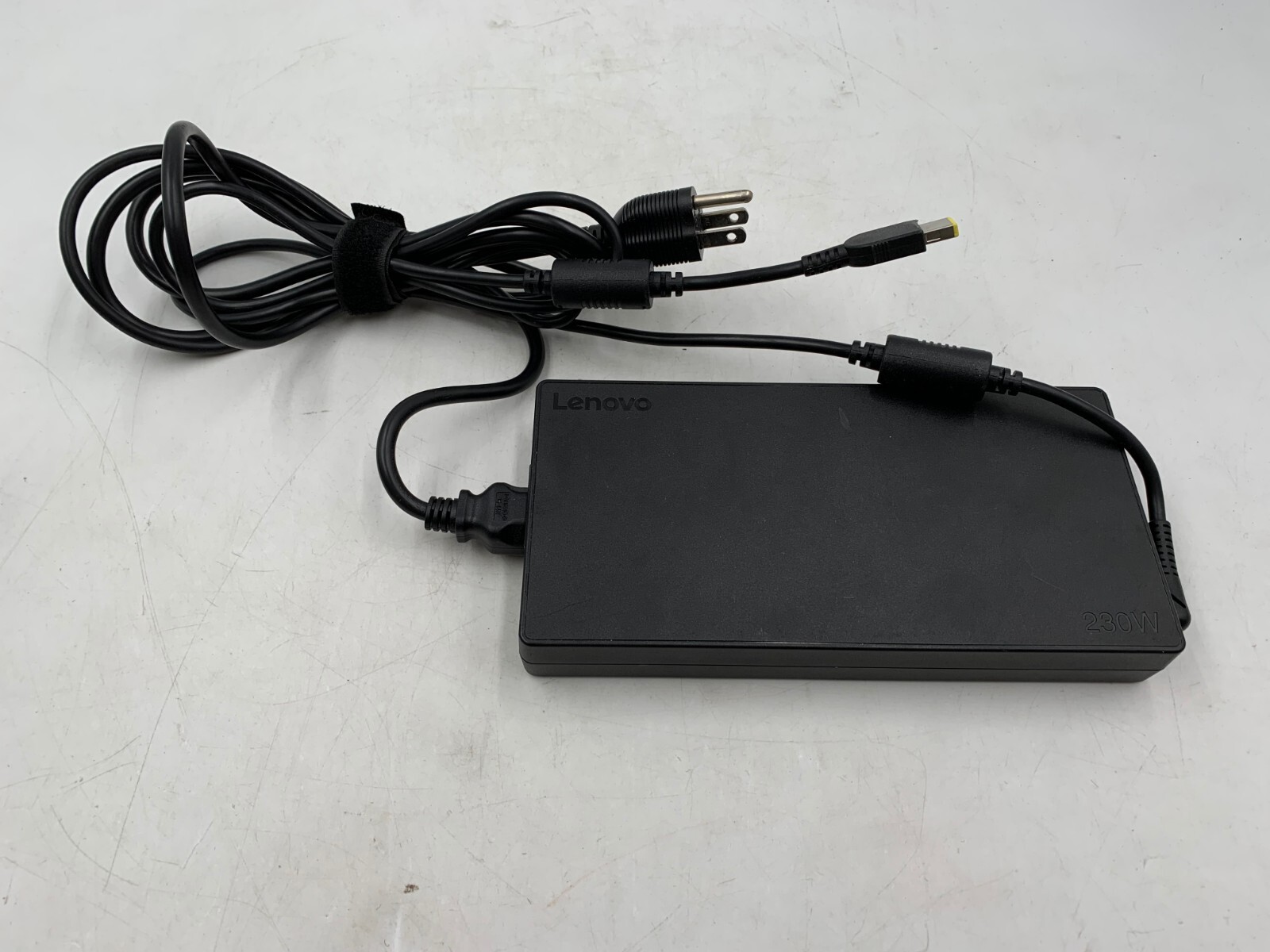 Lenovo 230W 20V 11.5A AC Adapter Charger P50 P51 P52 P53 P70 P71 P72 P73 Legion