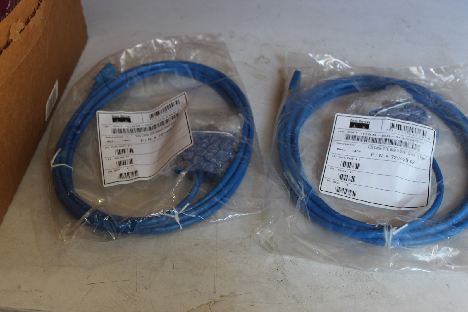2x Lot Cisco CAB-SS-V35MT= V.35 Cable DTE Male to Smart Serial 10ft 72-1428-02