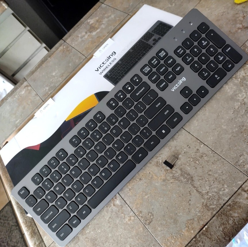 Wireless Keyboard Ultra Slim Full Size Keyboard with Numeric Keypad