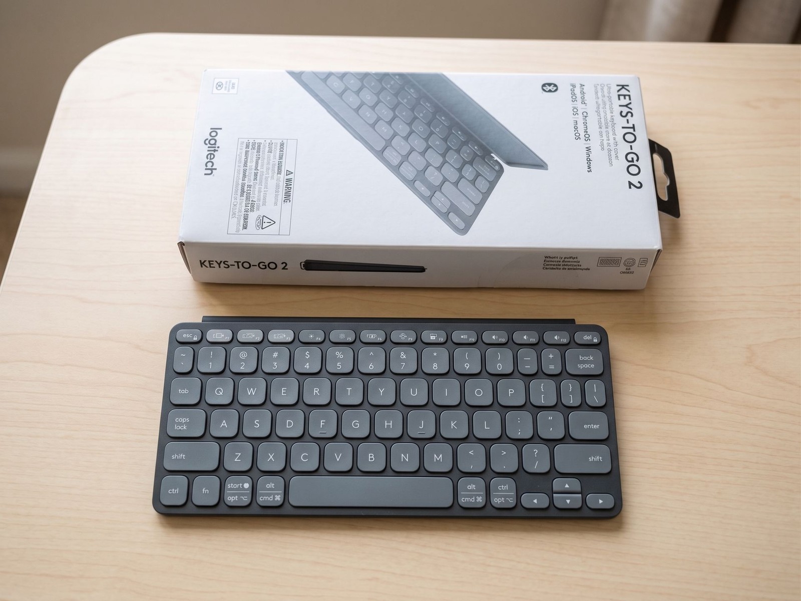 Logitech Keys-To-Go 2 Ultra-Portable Wireless Keyboard