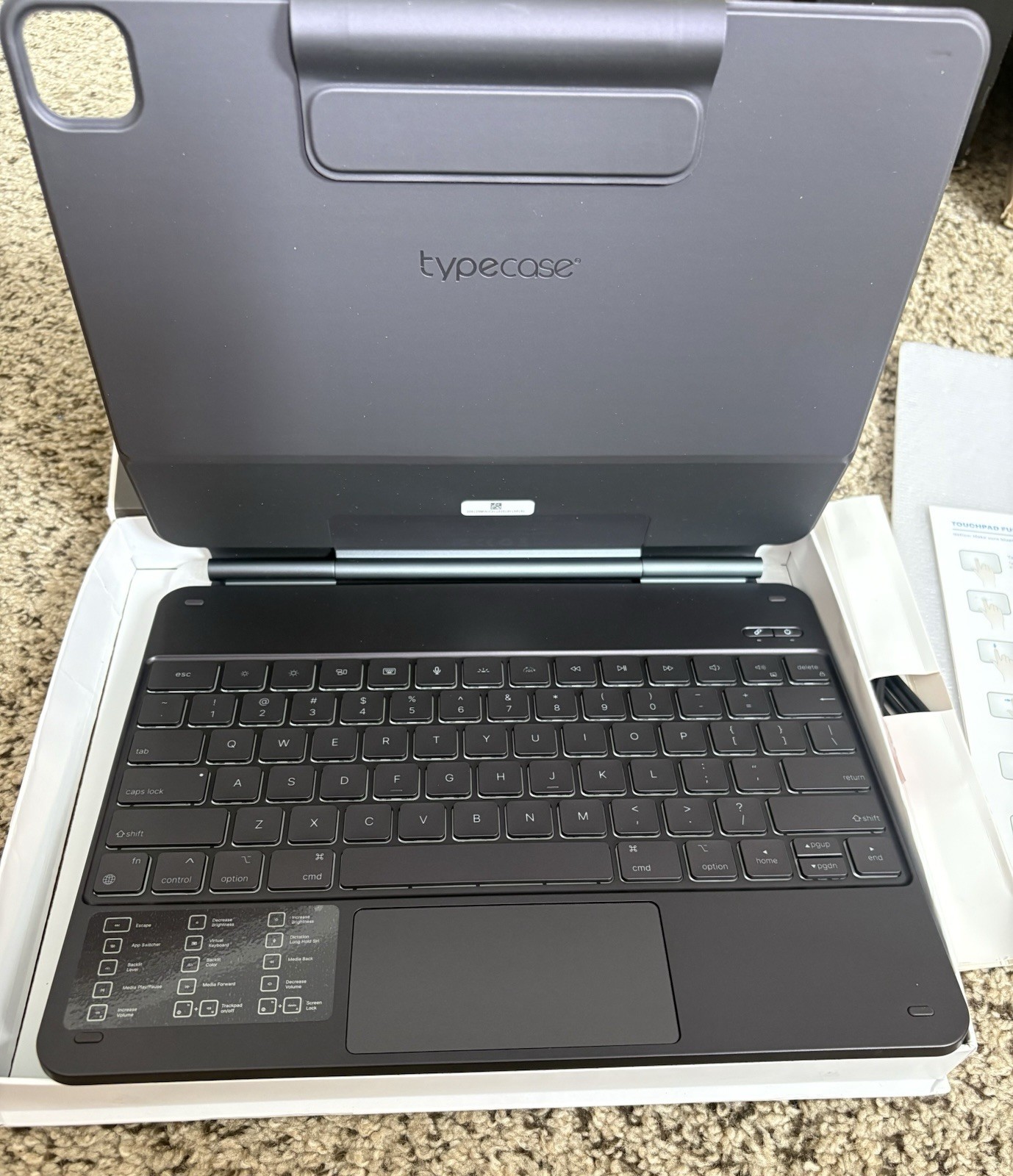 typecase Edge Magic-Style Magnetic Backlit Keyboard Case iPad Air 13/Pro 12.9