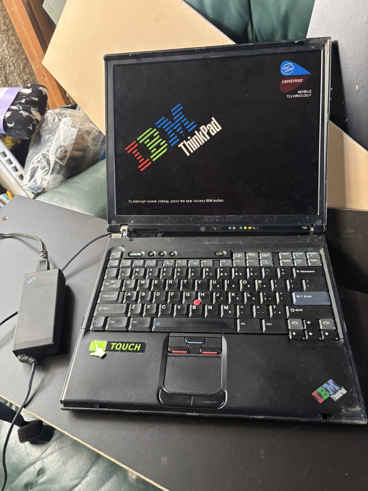 IBM ThinkPad T42 14" Vintage Laptop Pentium M 1.8GHz 2GB RAM 80GB HDD WIN XP