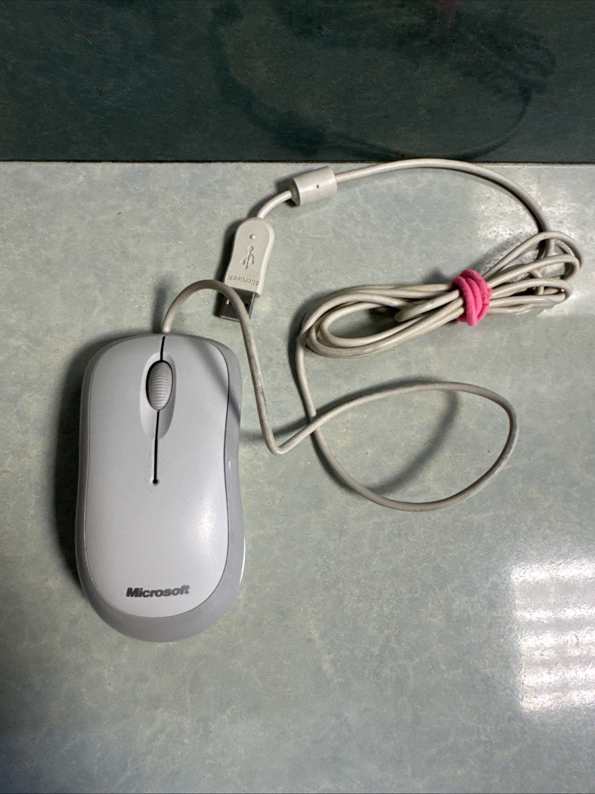 OEM Microsoft Basic Optical Mouse V2.0 USB MSK-1113(B) Model: 1113 