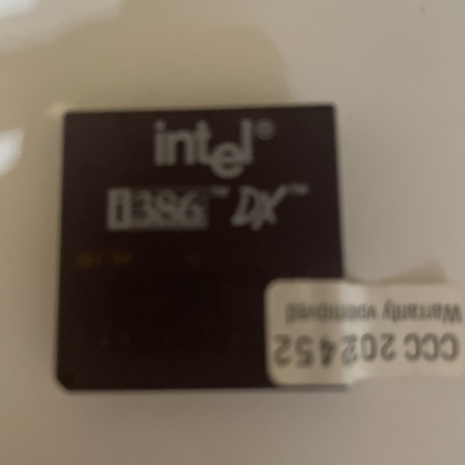 Very Rare Intel A80386DX-33 CPU SX366 Ceramic PGA-132 Gold Cap Untested.