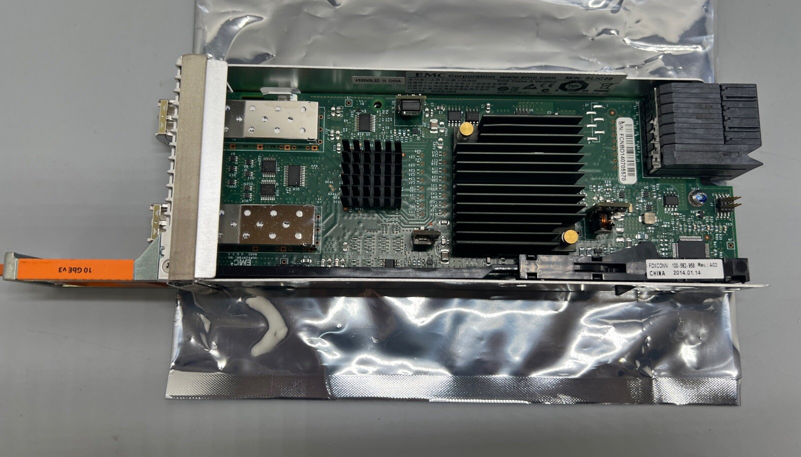 303-195-100C-01 Dell EMC Data Domain SLIC28 2-Port 10GbE v3 SFP+ I/O Card