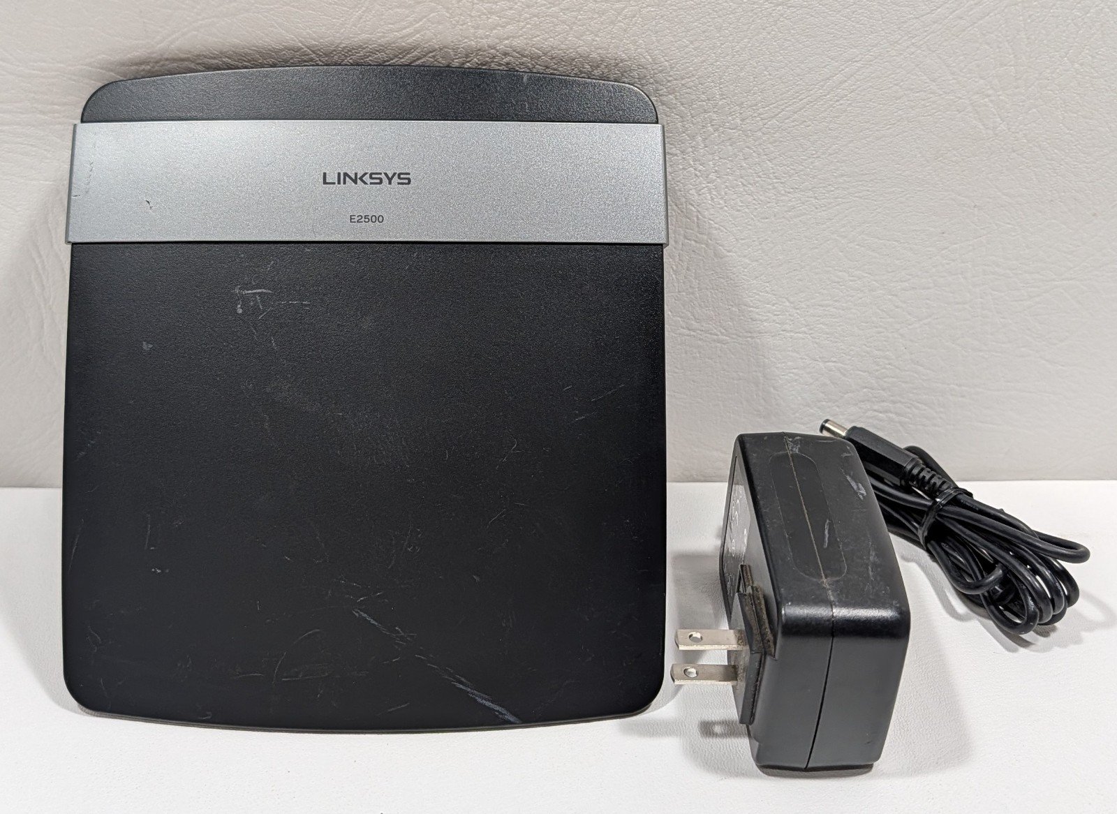 Cisco Linksys E2500 Advanced Dual-Band N Router w/ Power AC