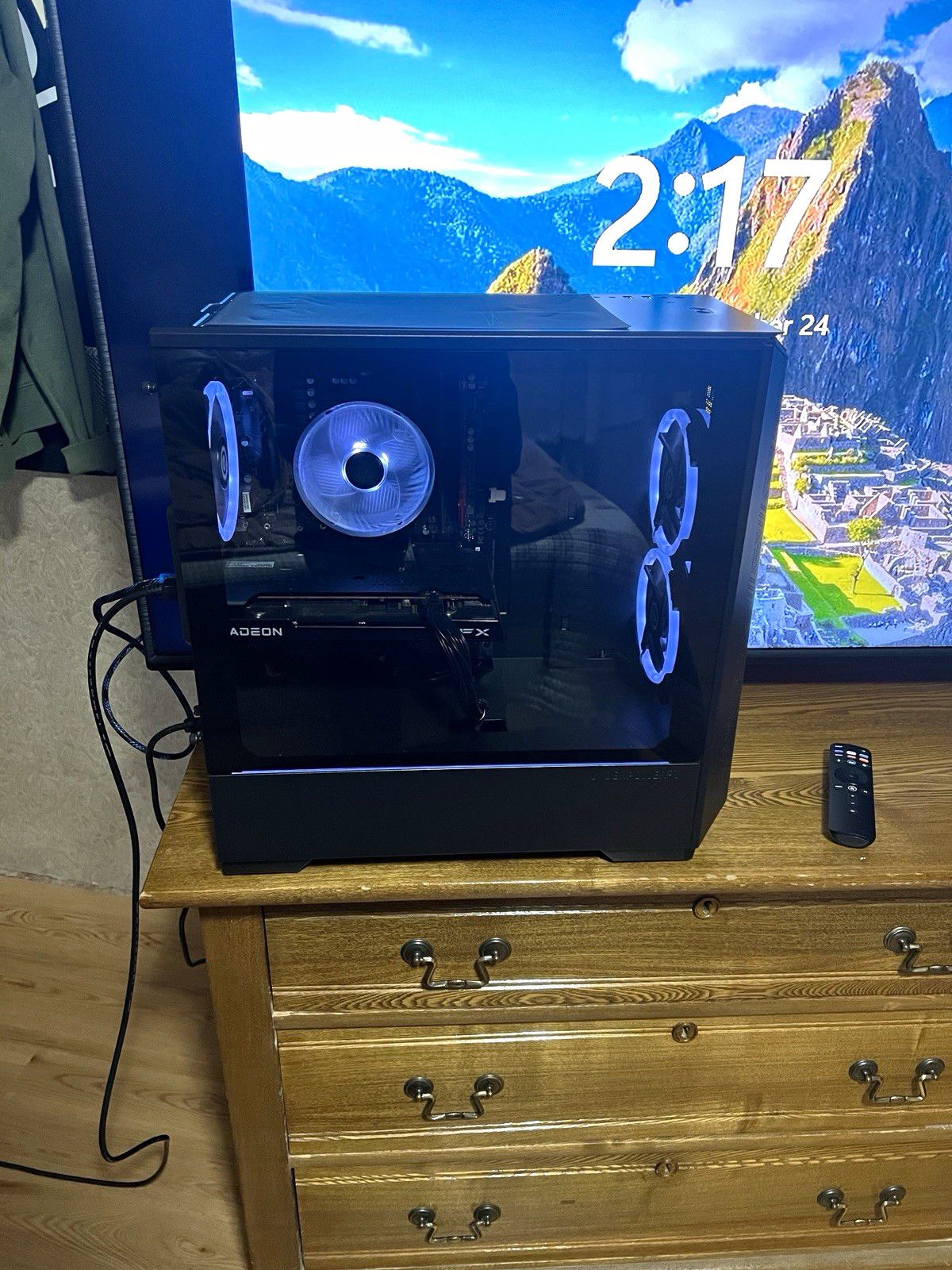 CyberPowerPC C Series Gaming Tower Ryzen 5 5600G RX 6600 XT 16GB SSD W11