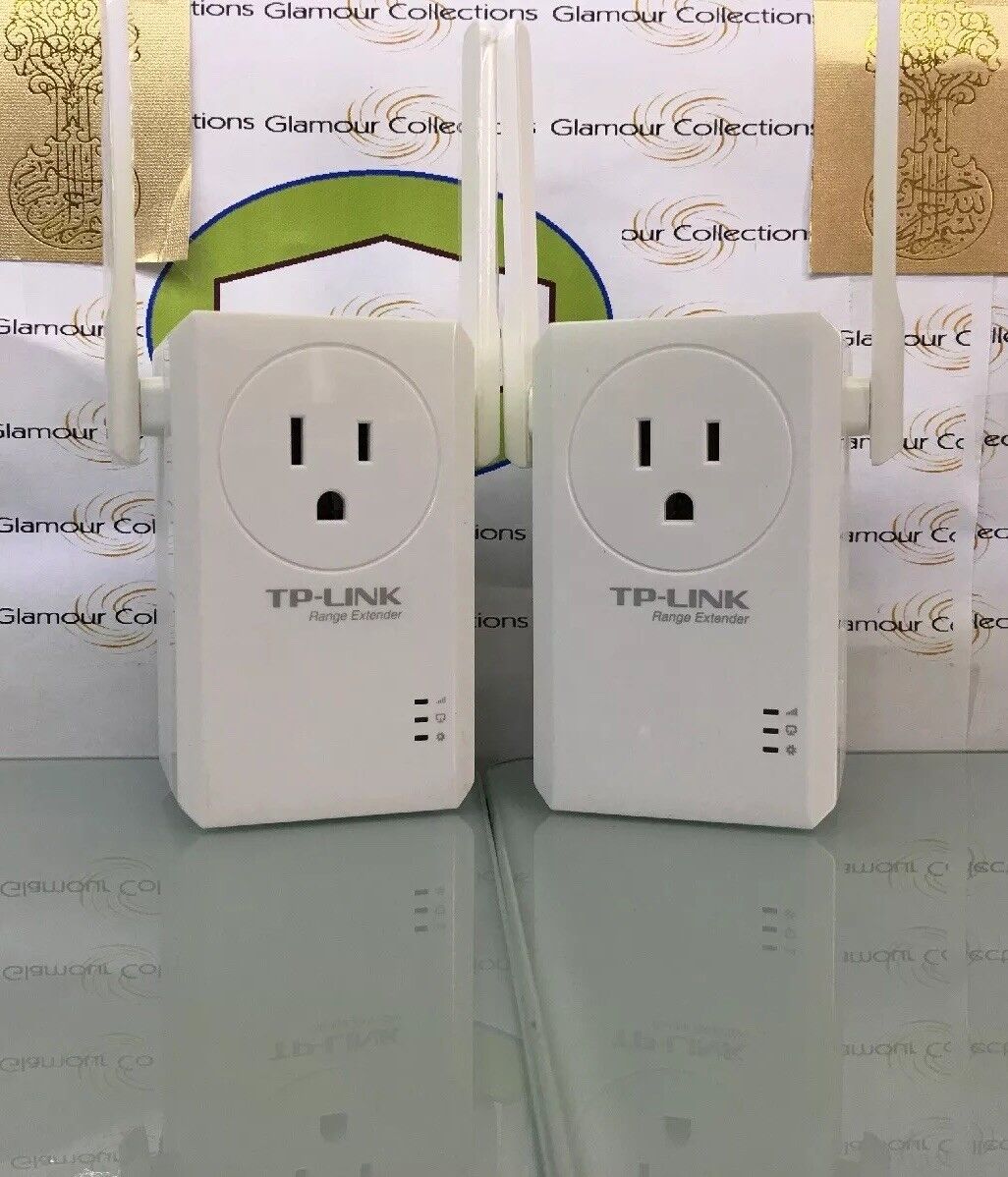 2 X TP-Link N300 Wi-Fi Range Extender with Pass-Through Outlet (TL-WA860RE) (O6)