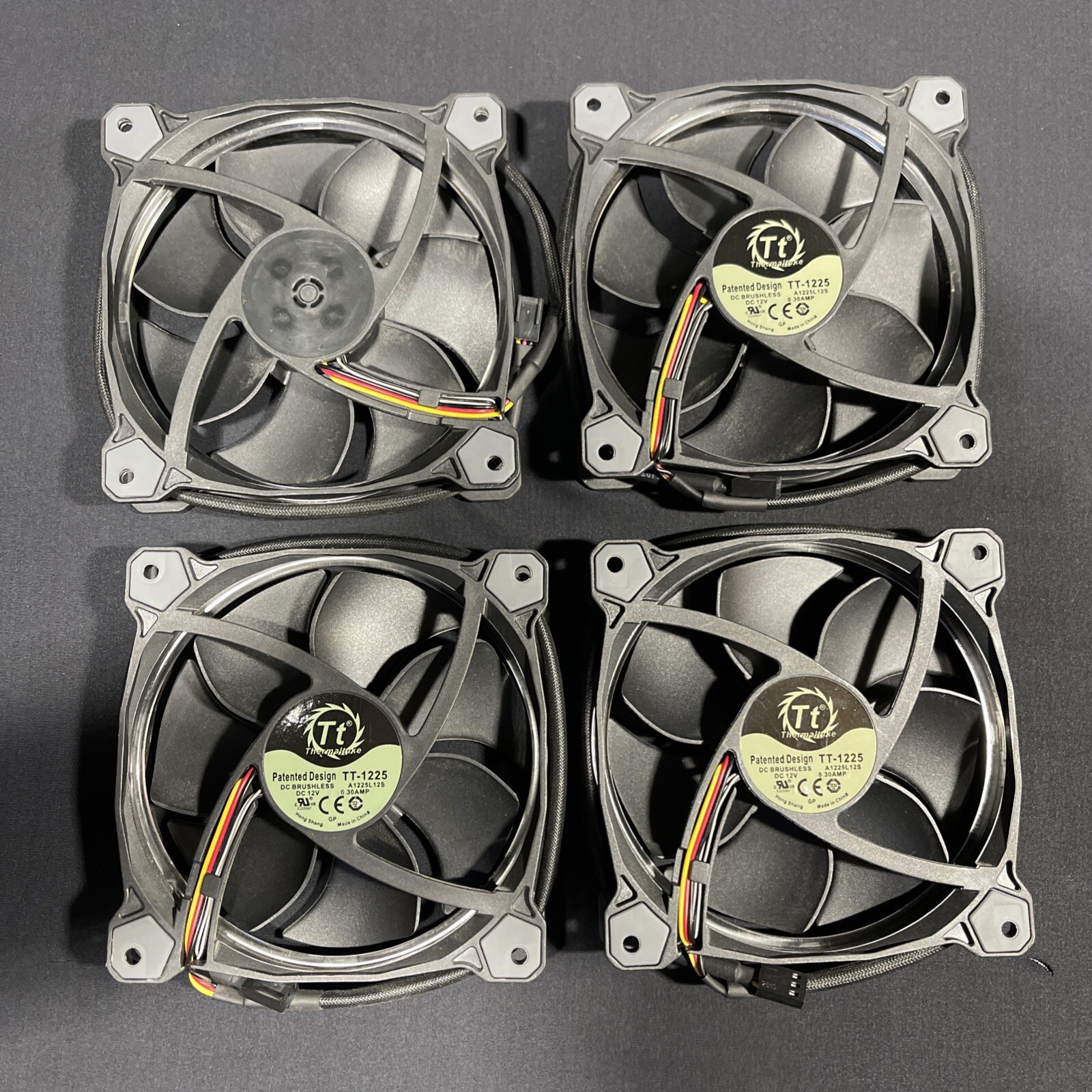 Thermaltake TT-1225 MODEL A1225S12S Desktop Computer Fan Lot Of 4