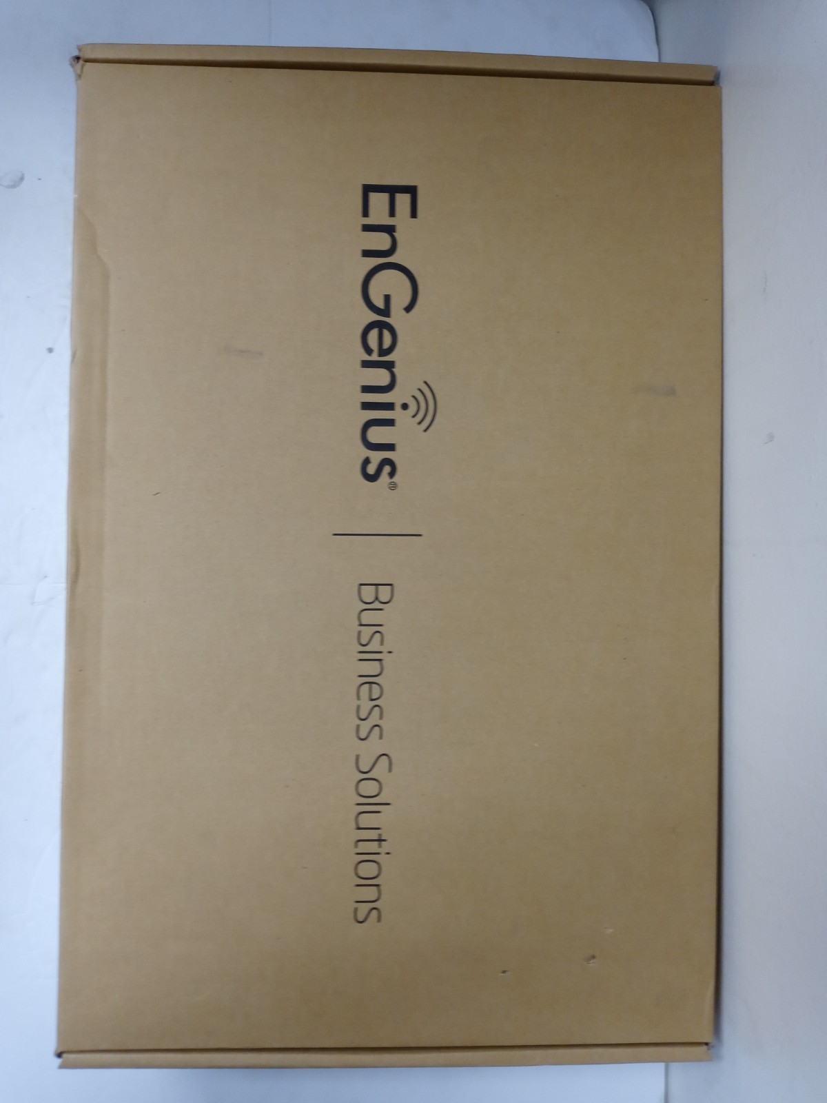 EnGenius EWS1200-28T 24-Port Gigabit Smart Switch + 4 SFP Ports WLAN Controller