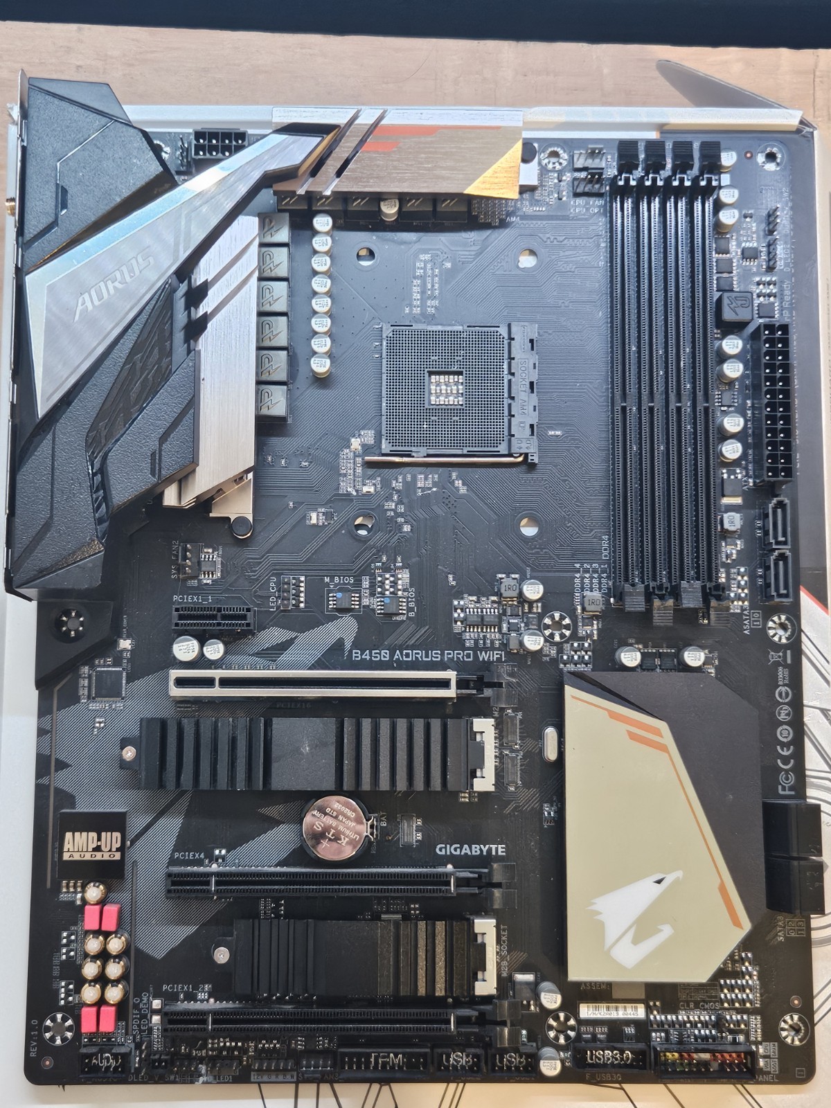 GIGABYTE B450 AORUS Pro WiFi  + Bluetooth Motherboard AMD RYZEN B550 X470 X570 