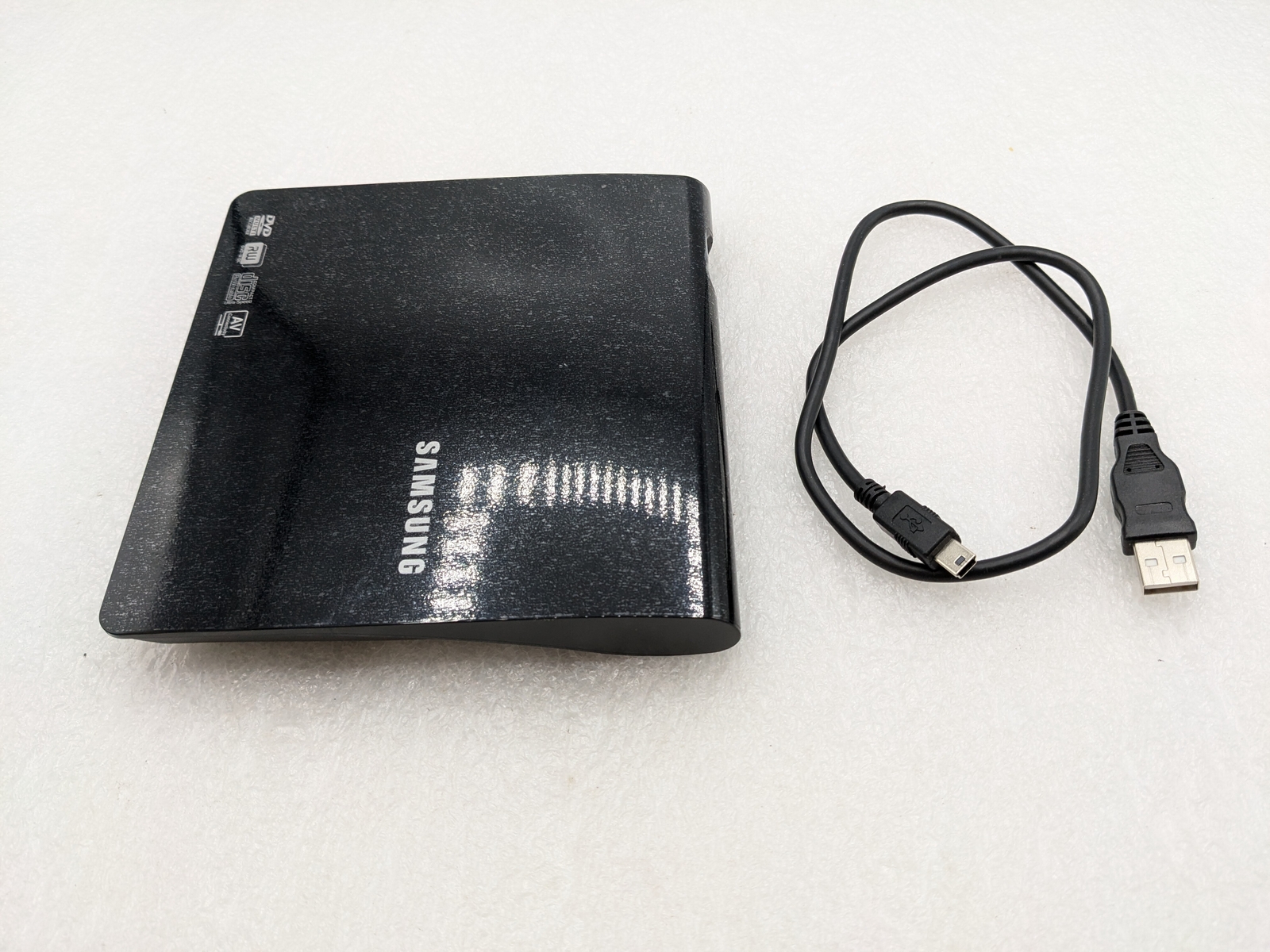 Samsung SE-208DB/TSBS Portable DVD Writer SE-208 W/ USB CORD - 