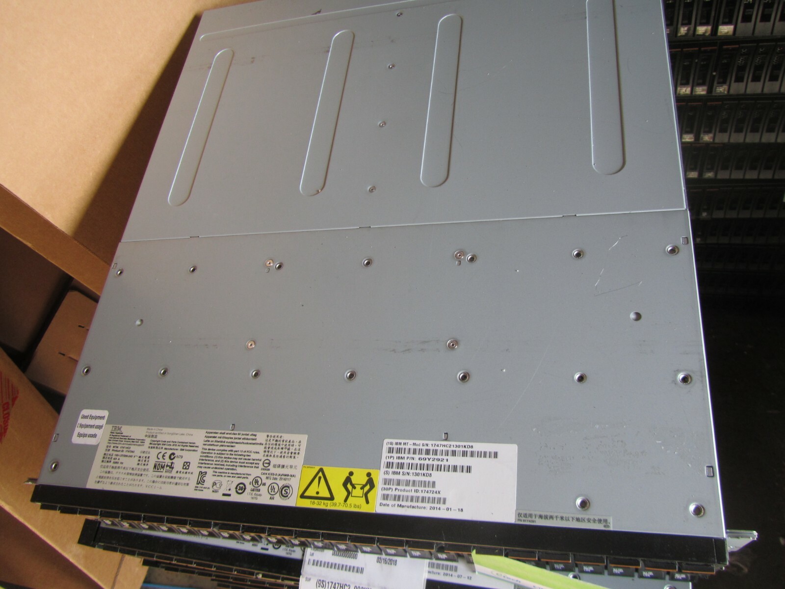 174724X 1747HC2- IBM EXP2524 Storage Enclosure w/ 24x 300GB 15K SAS HD