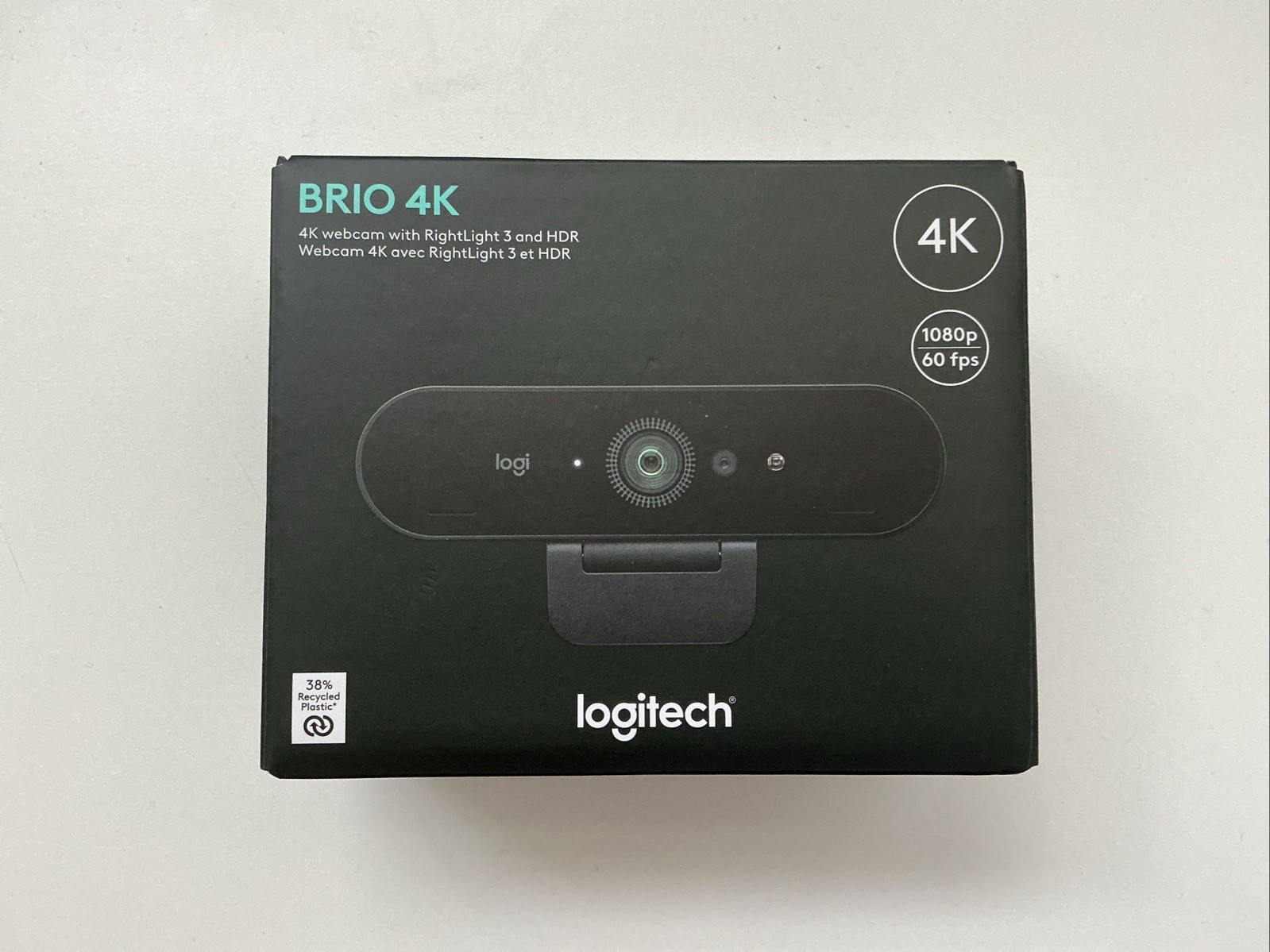 Logitech 4K Pro 4K Webcam Noise-Canceling Mic PC/MAC 960-001390 Sealed Brand New