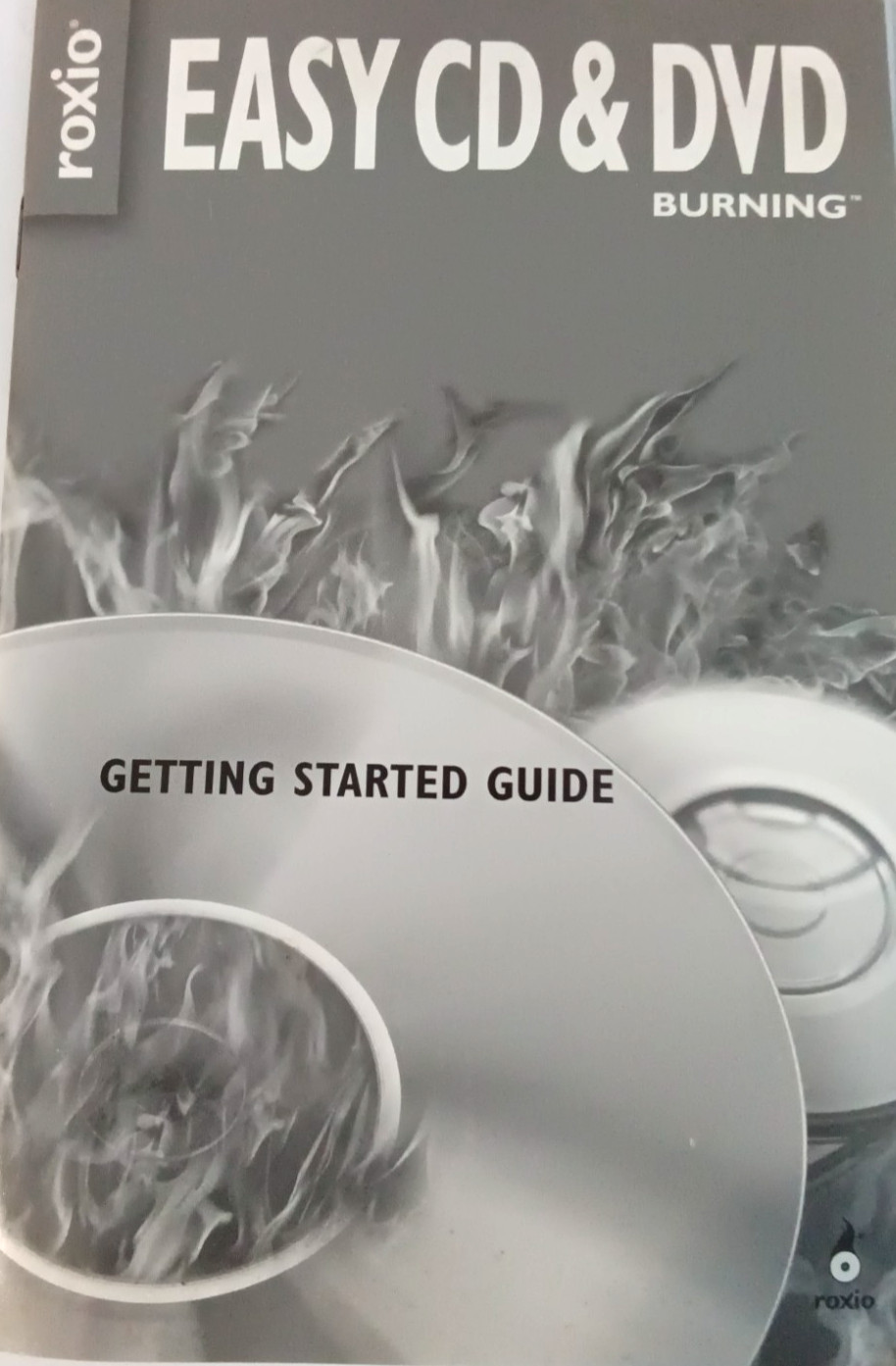 Roxio Easy CD & DVD Burning w/ code 2011 software cd-rom Windows computer disc