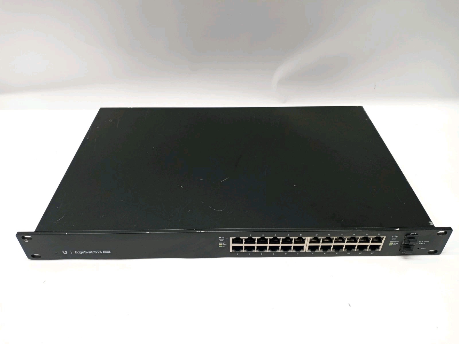 Ubiquiti Networks EdgeSwitch ES-24-250W 24 Port PoE Gigabit Switch GD374