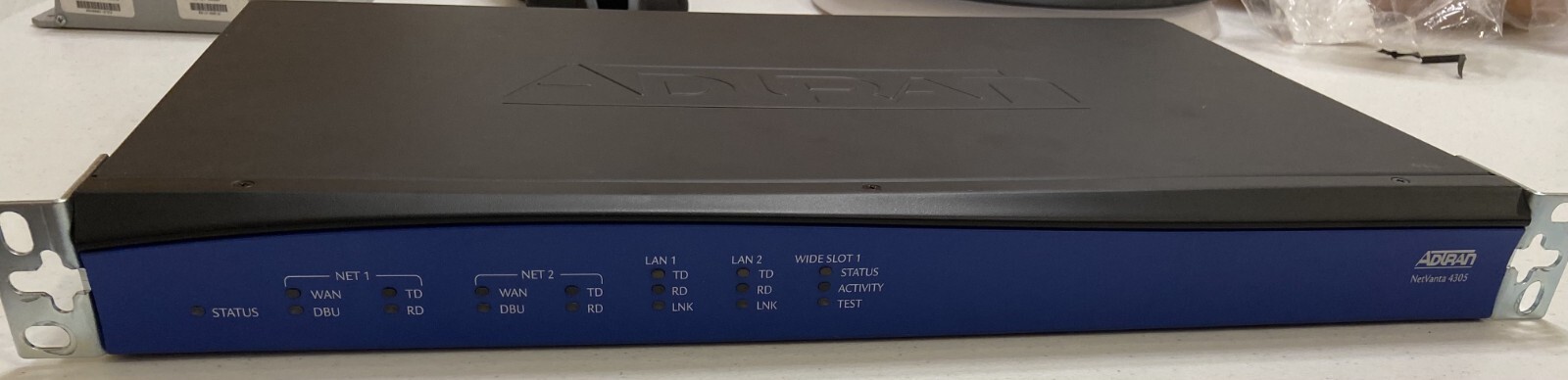 AdTran NetVanta 4305 Access Router (1202890E1)