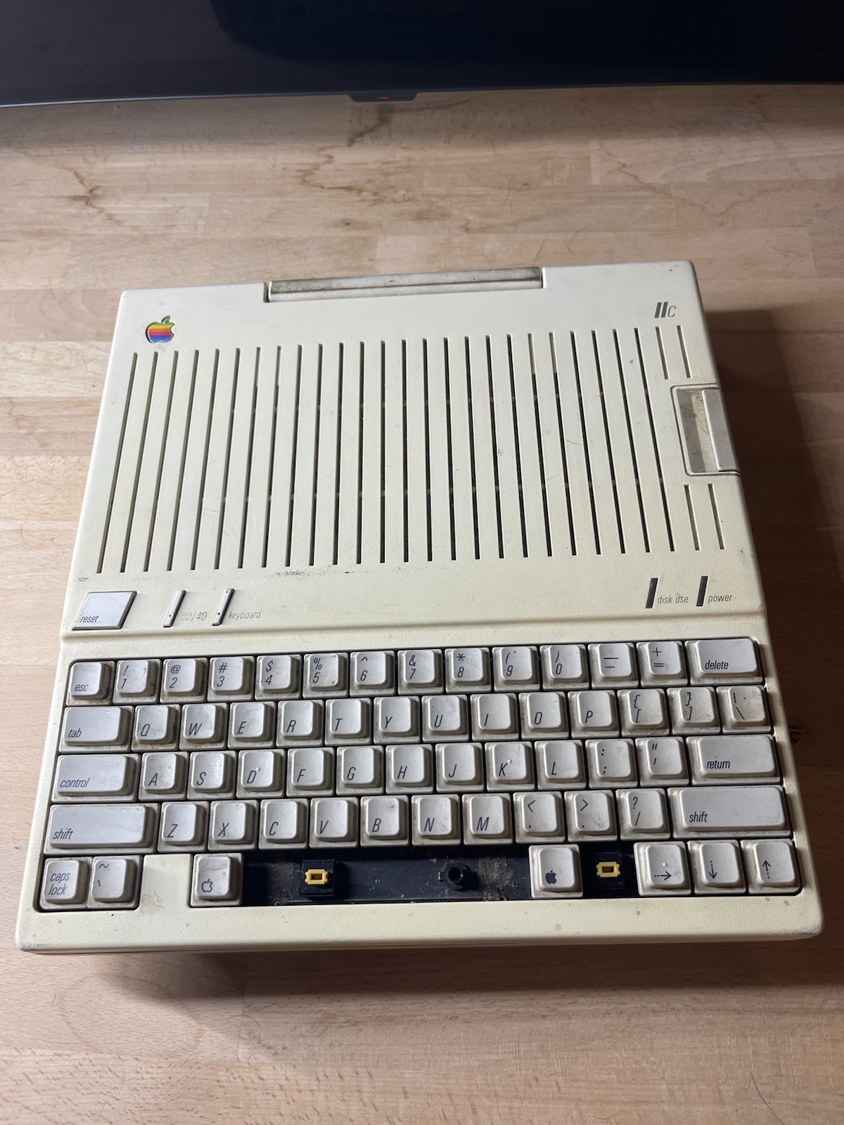 Apple IIc with Alps SKCM Amber Switches