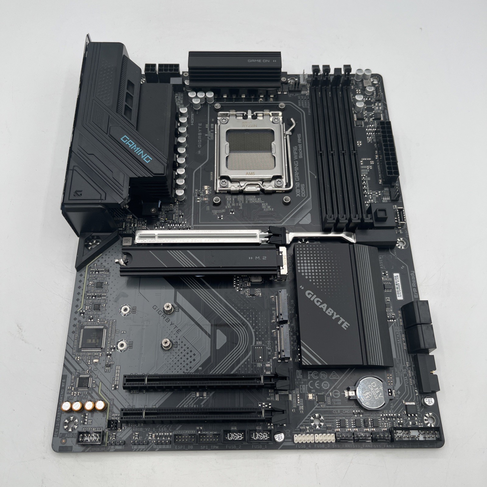 GIGABYTE X870 GAMING WIFI6 AM5 LGA 1718, ATX, DDR5, 3x M.2, PCIe 5.0, USB4, WIFI