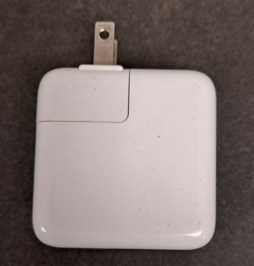 Genuine OEM Apple 30W USB-C Adapter for iPhone iPad MacBook Air A1882, A2164