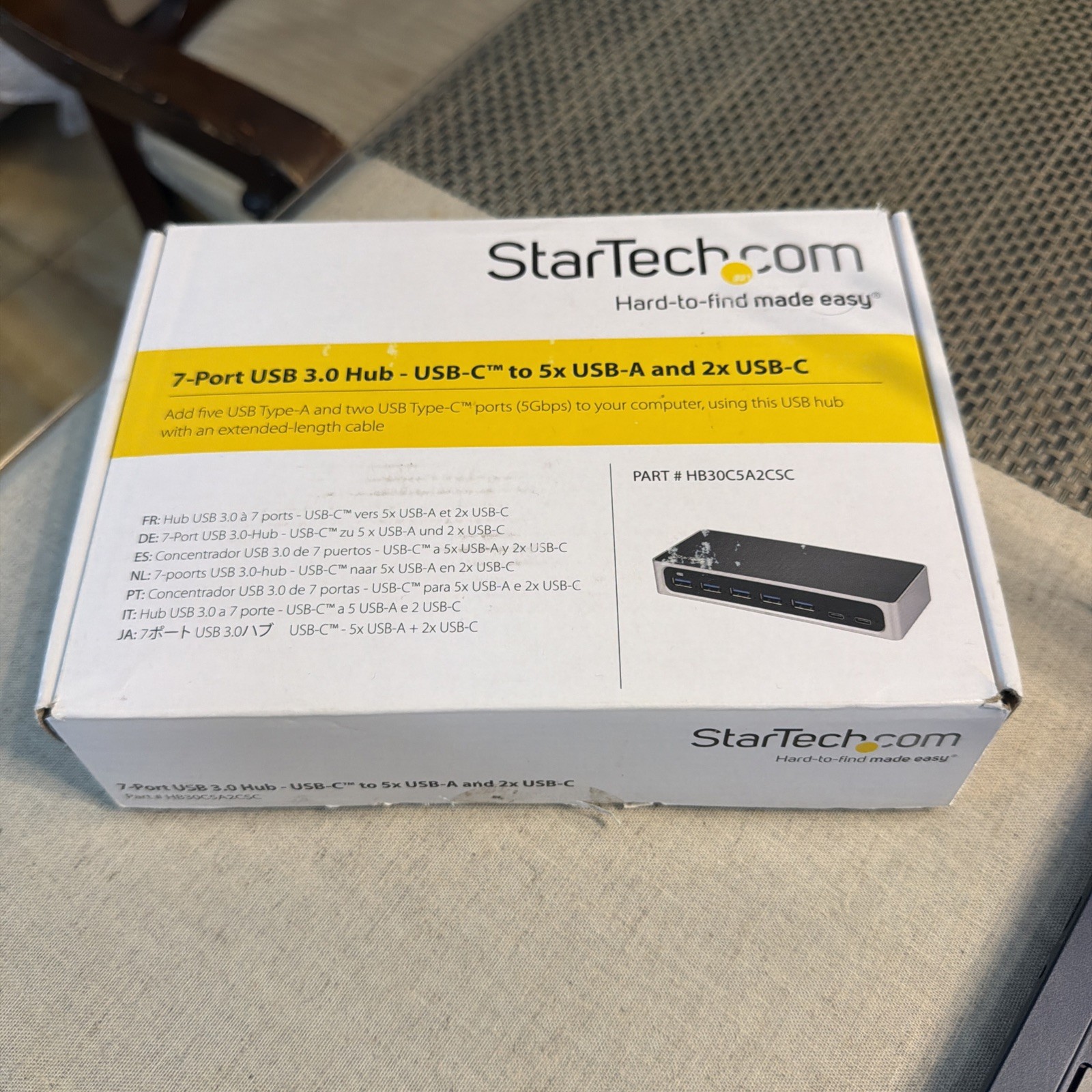 StarTech.com - 7-Port USB 3.0 Hub - USB-C to 5x USB-A and 2x USB-C - Black
