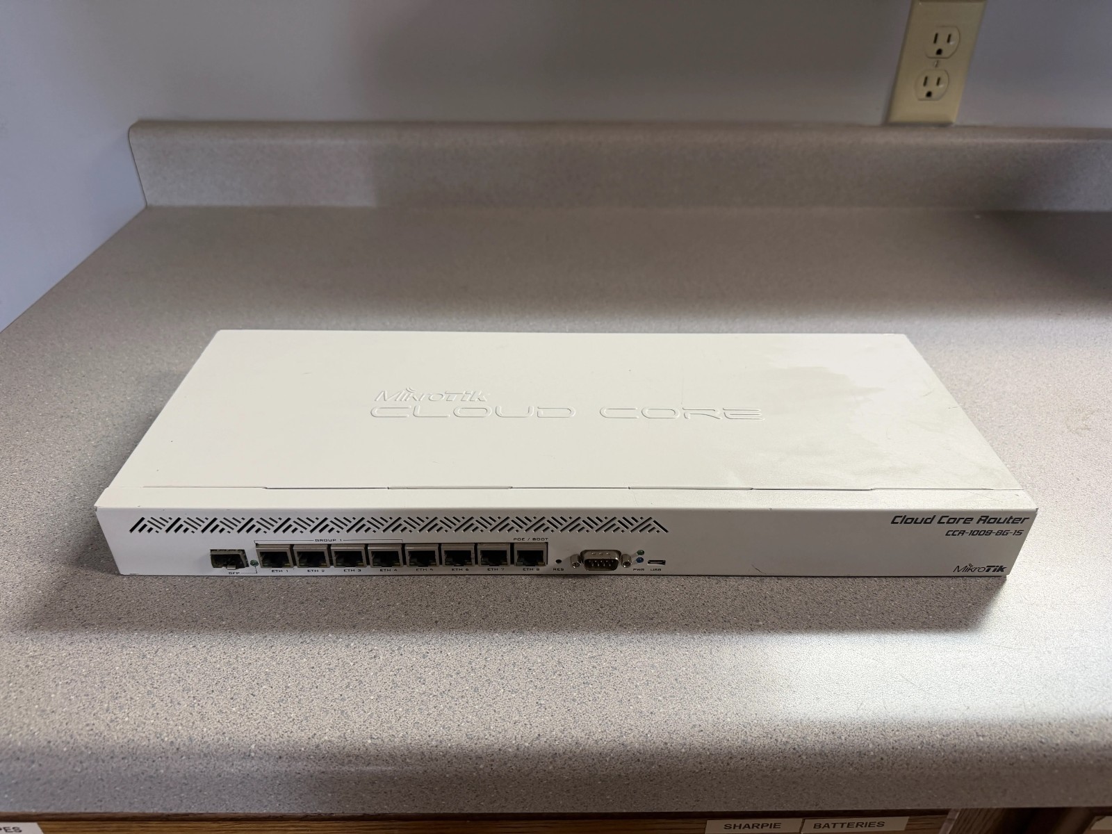 MikroTik CCR1009-8G-1S Cloud Core Router 8-Port Gigabit + SFP - Powers On