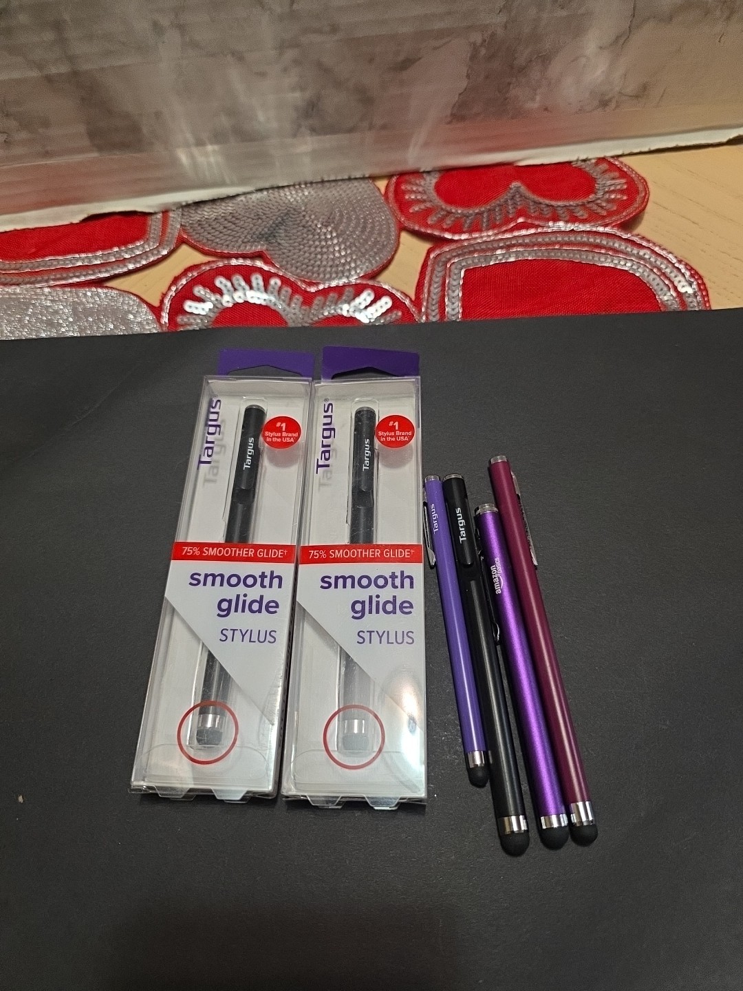 Bundle 2 New Targus Antimicrobial Smooth Glide Stylus And 4 Used 