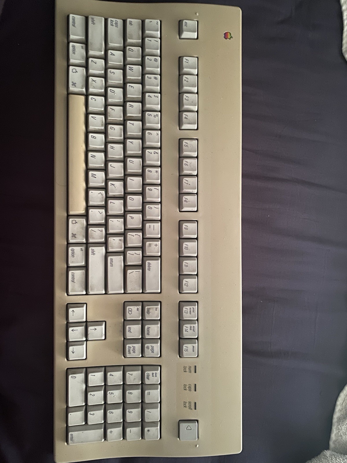 Apple Extended Keyboard II M3501 Untested, No cable