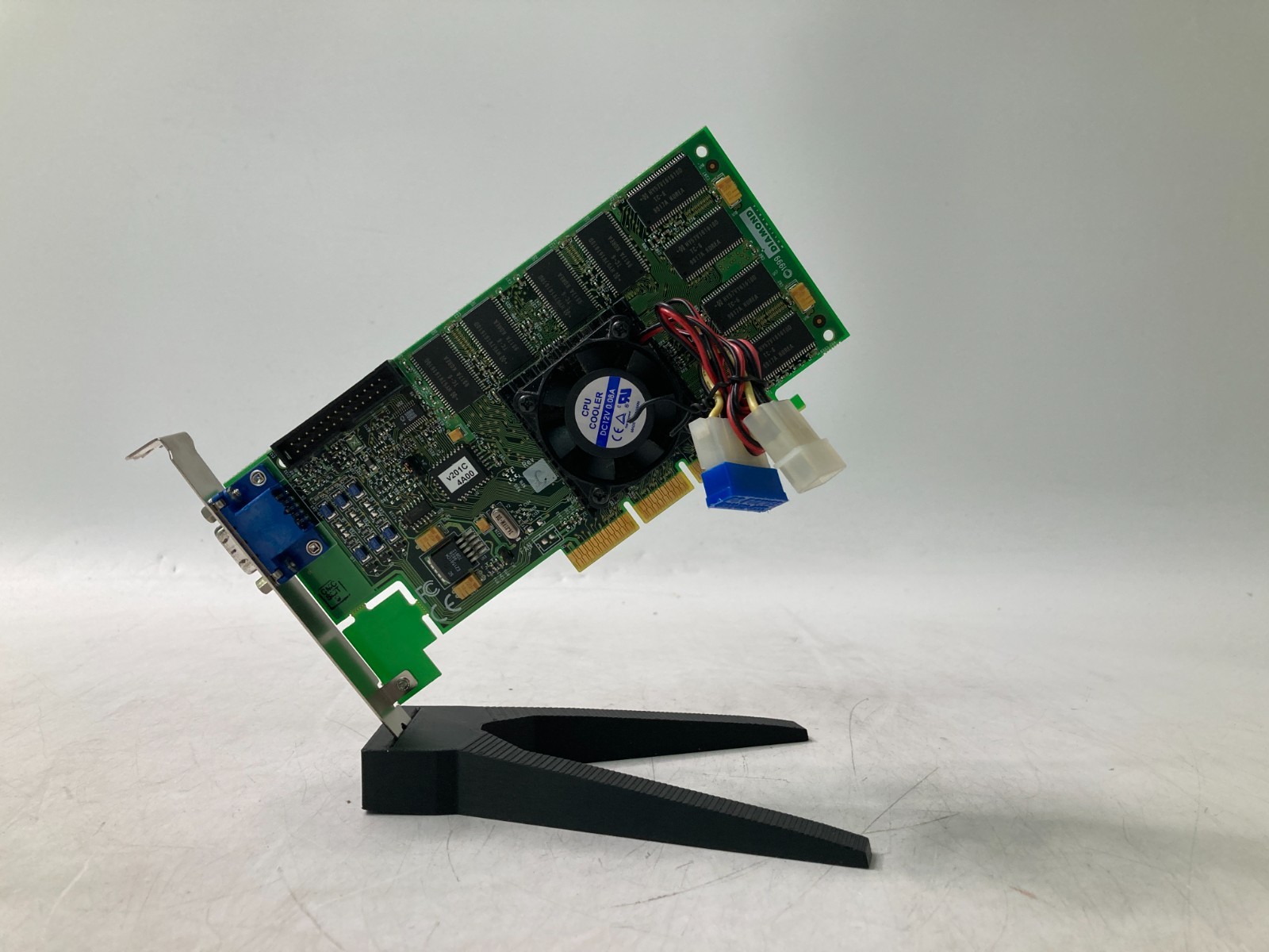 Vintage Diamond Viper V770 (NVIDIA Riva TNT2) w/ Fan